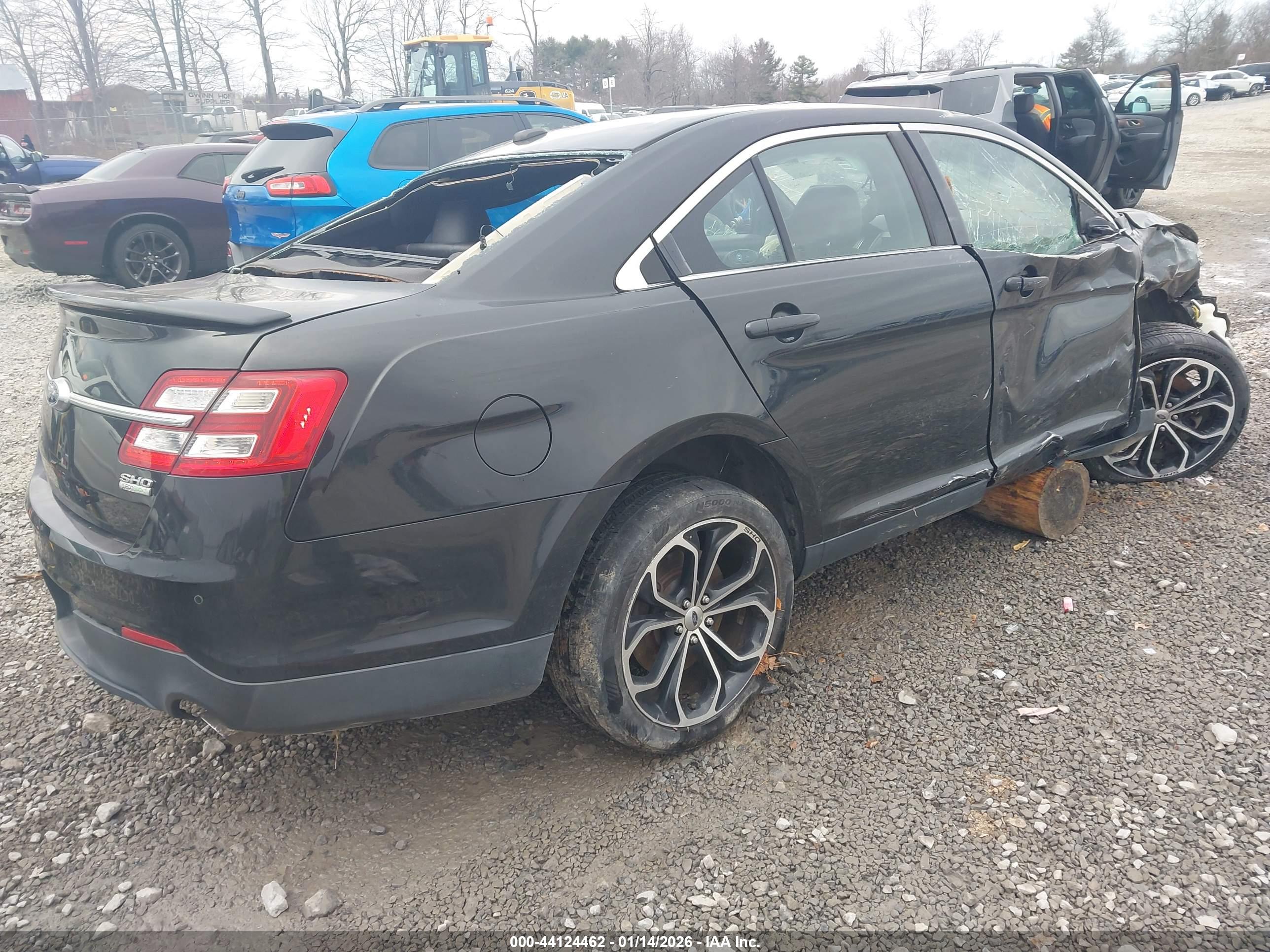 FORD TAURUS image 4
