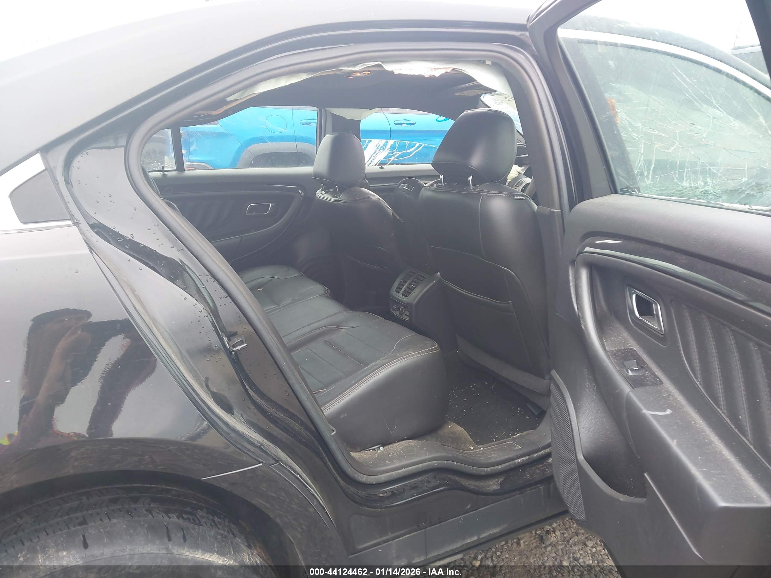 FORD TAURUS image 8