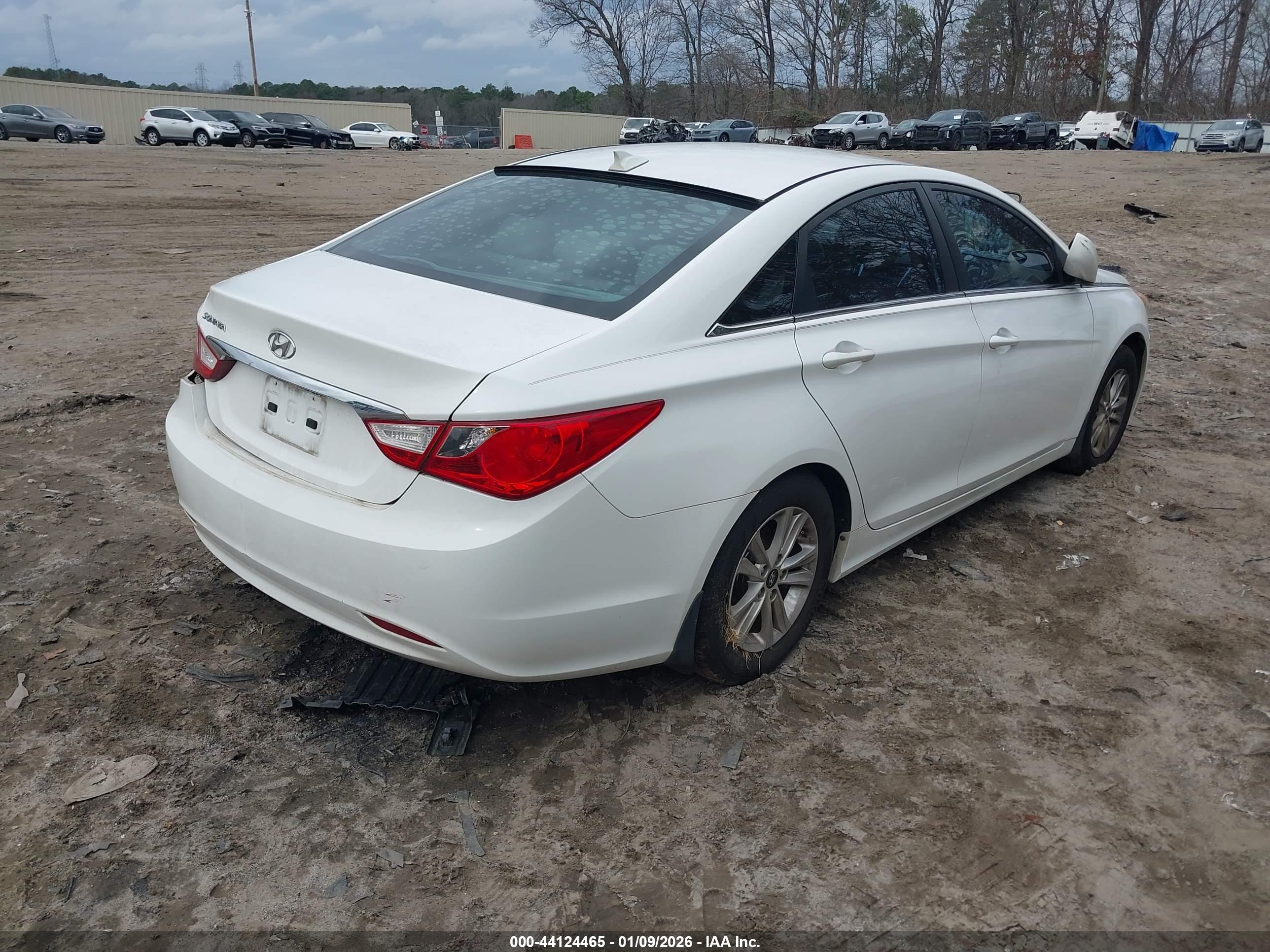 HYUNDAI SONATA image 4