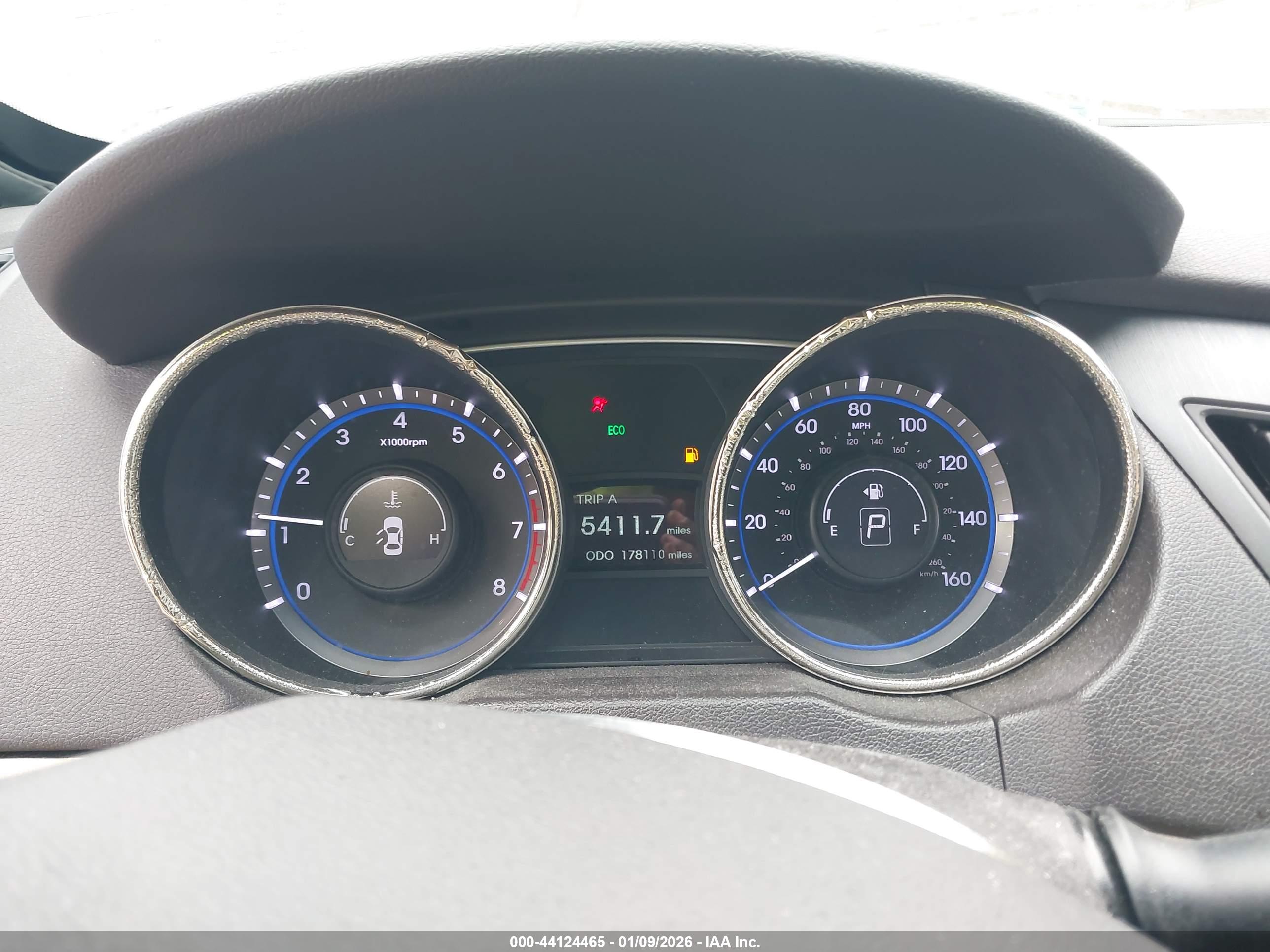 HYUNDAI SONATA image 7