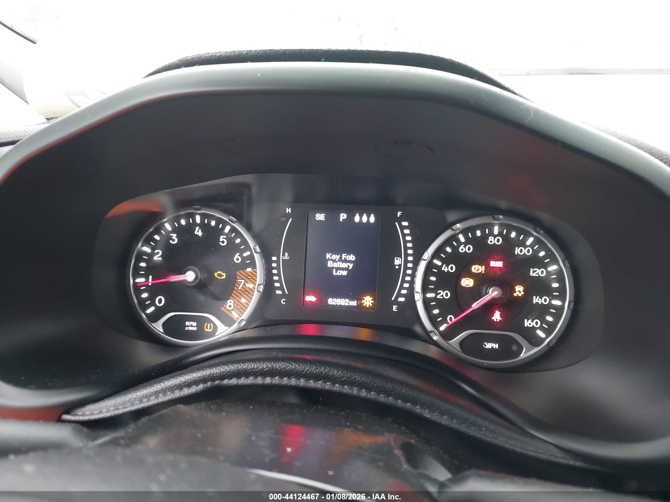 JEEP RENEGADE image 7
