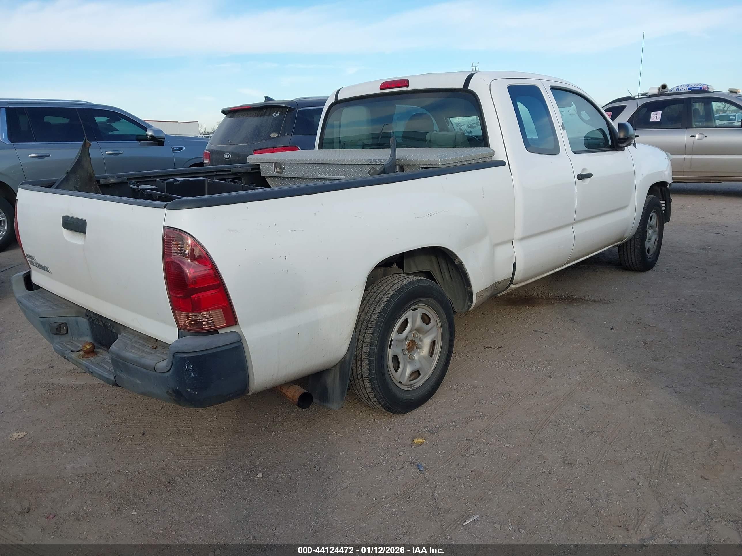 TOYOTA TACOMA image 4