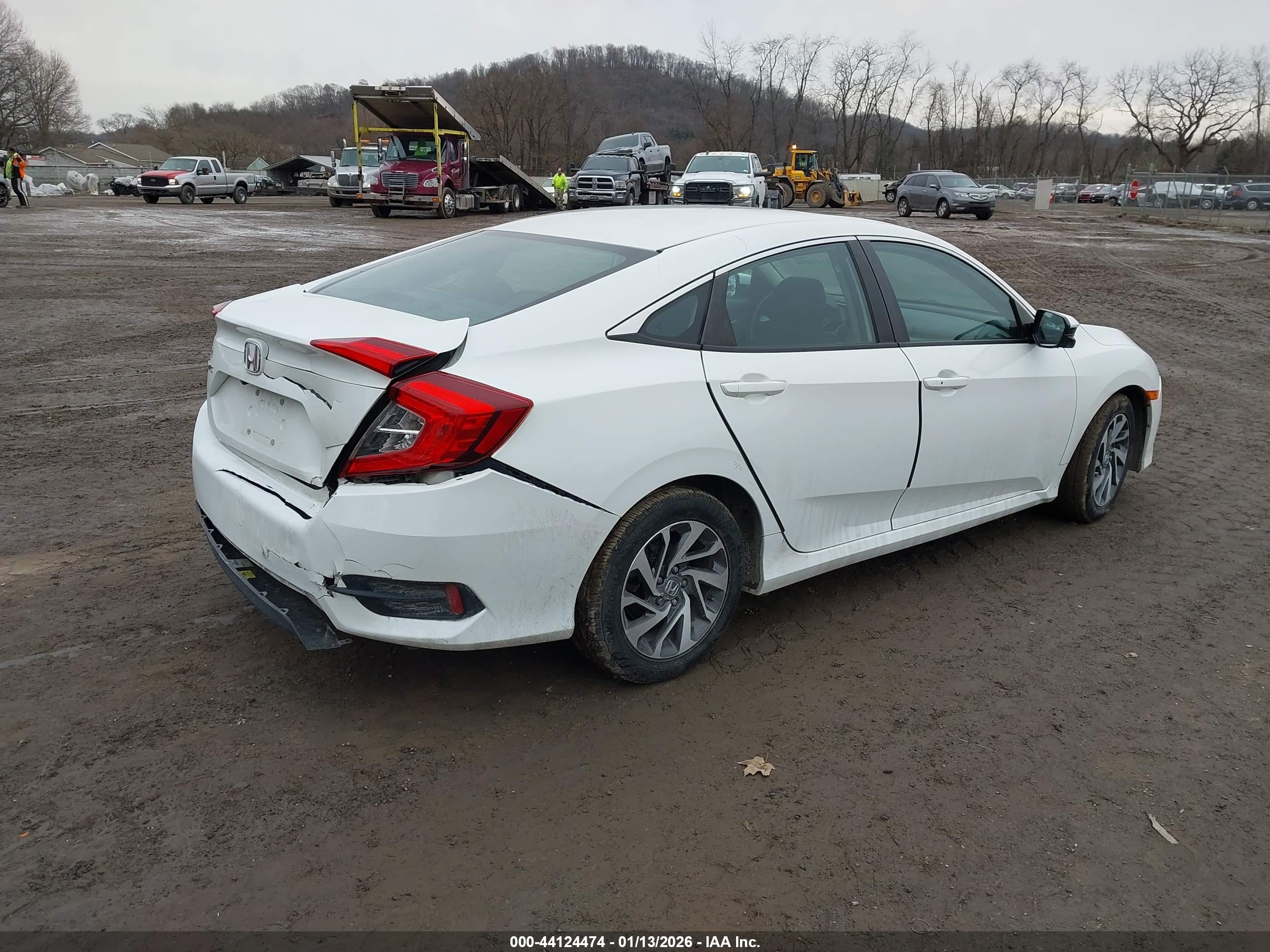 HONDA CIVIC image 4