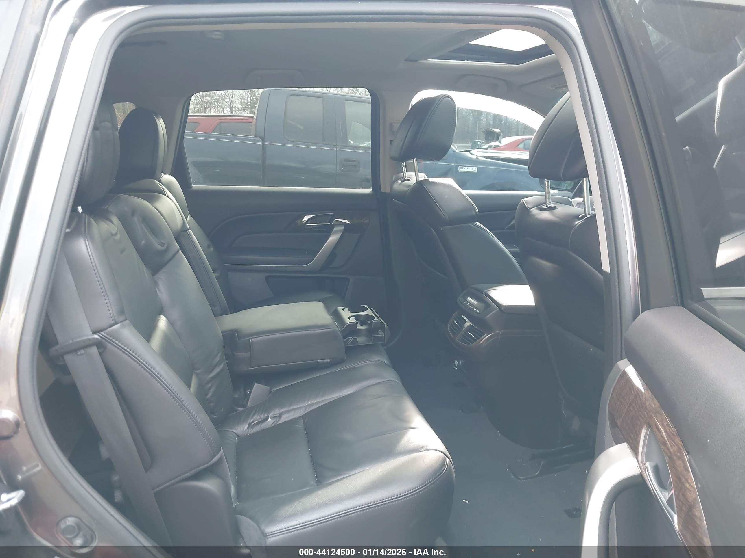 ACURA MDX image 8