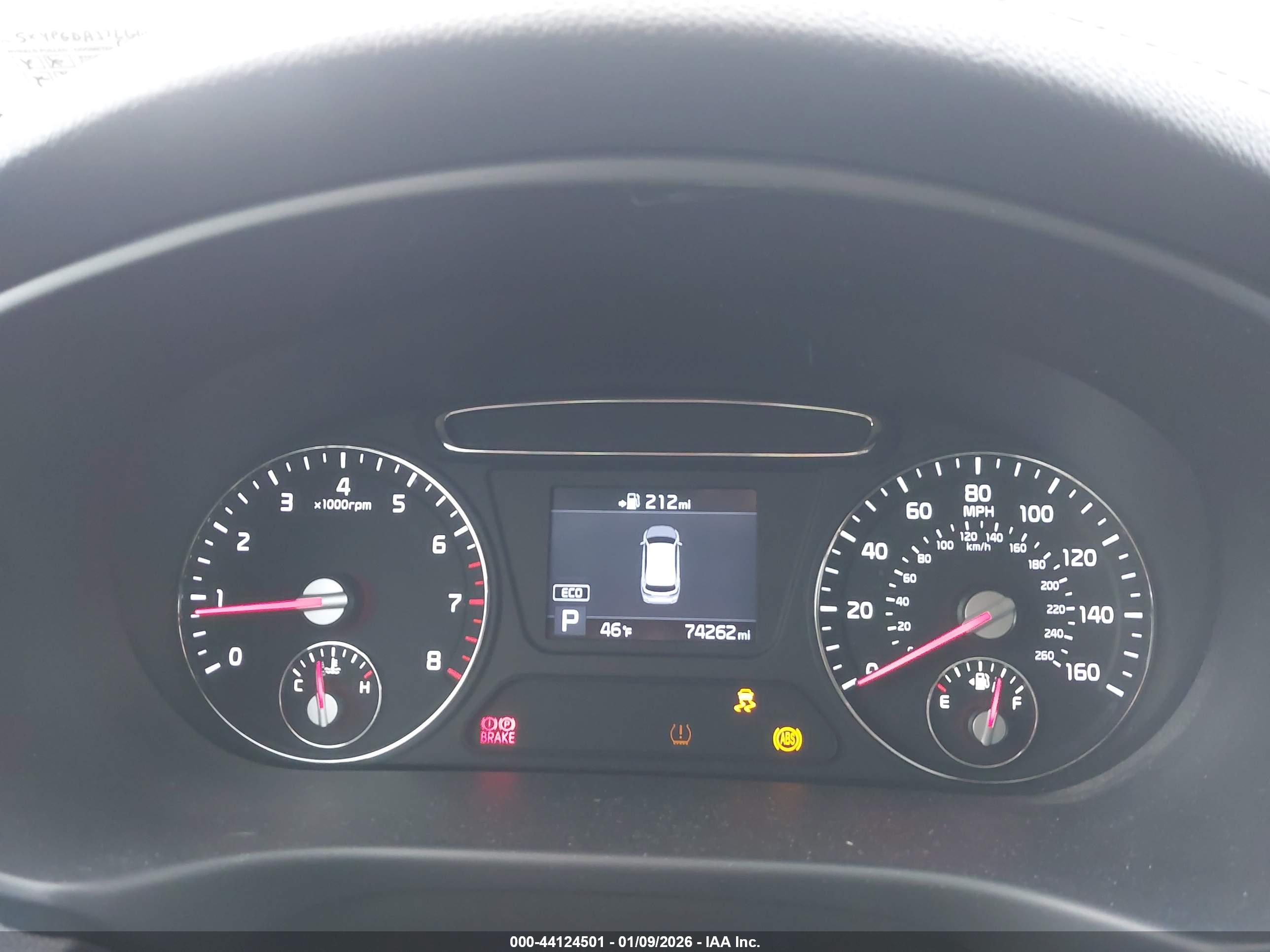 KIA SORENTO image 7