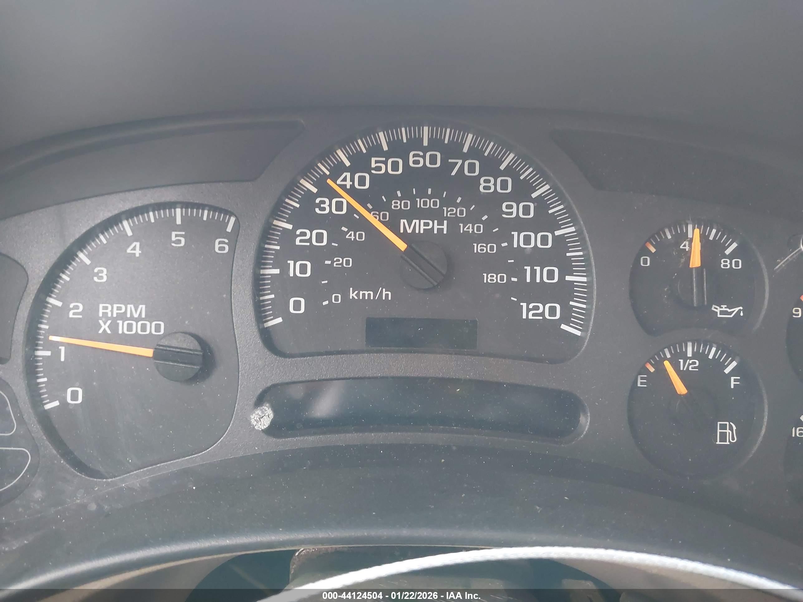 CHEVROLET TAHOE image 7