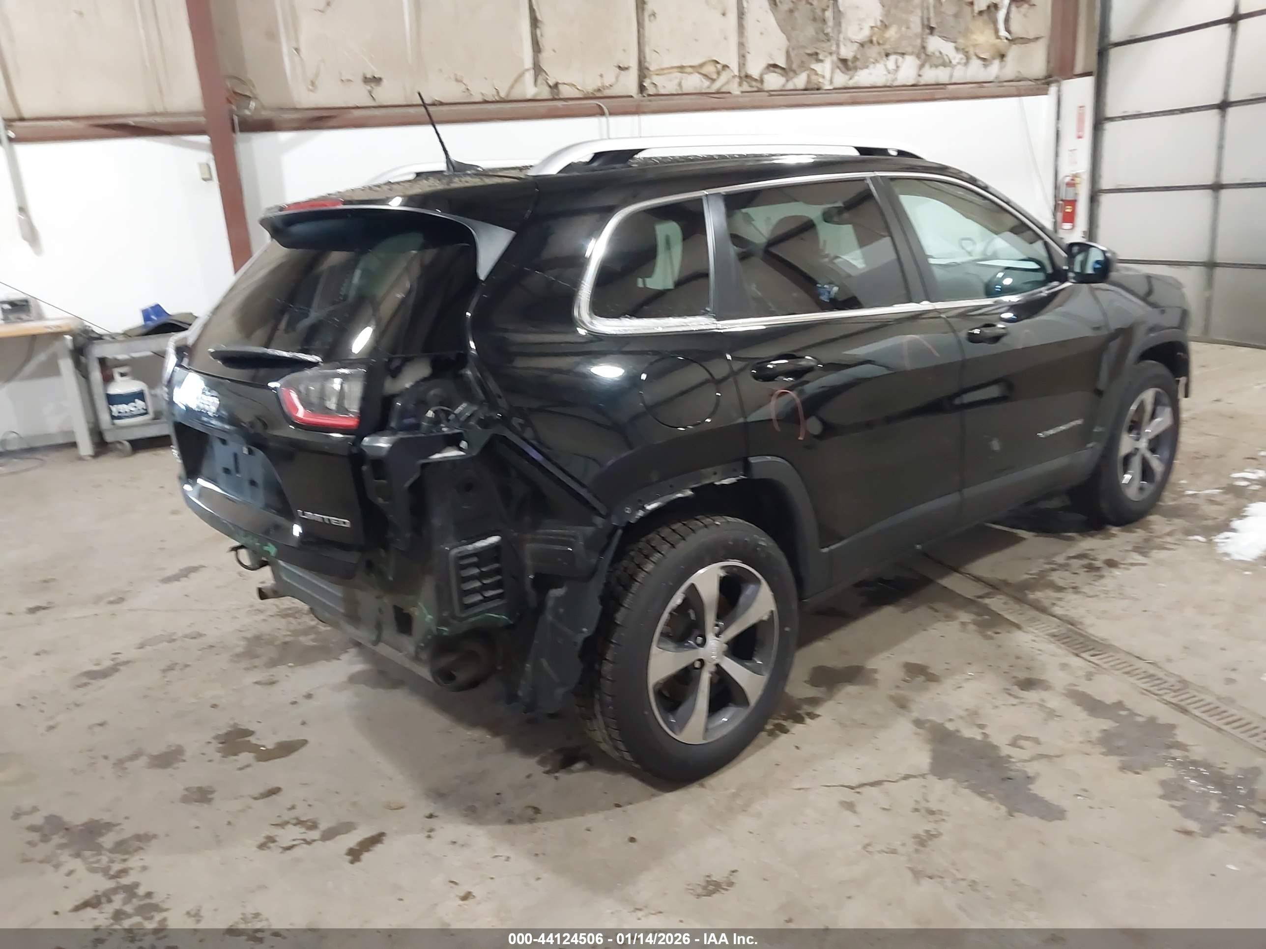 JEEP CHEROKEE image 4