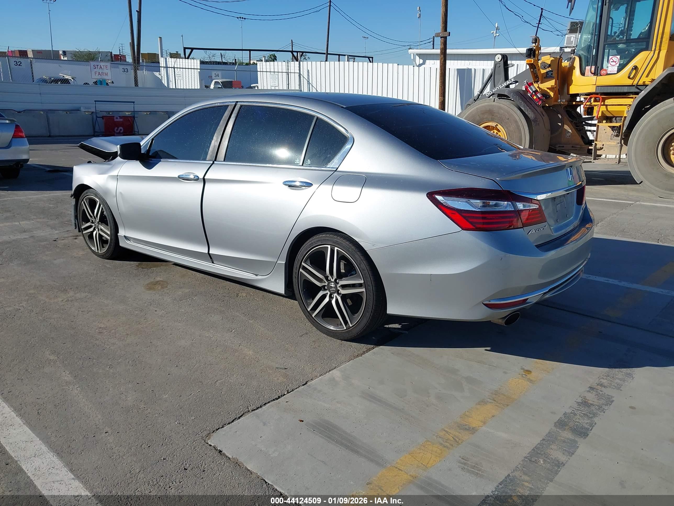 HONDA ACCORD image 3