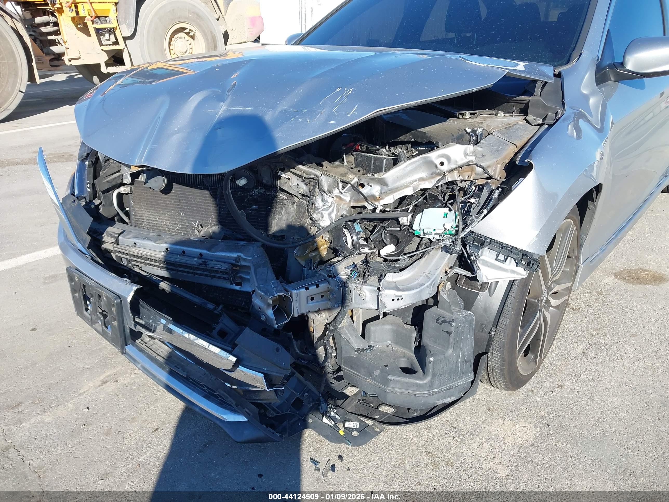 HONDA ACCORD image 6