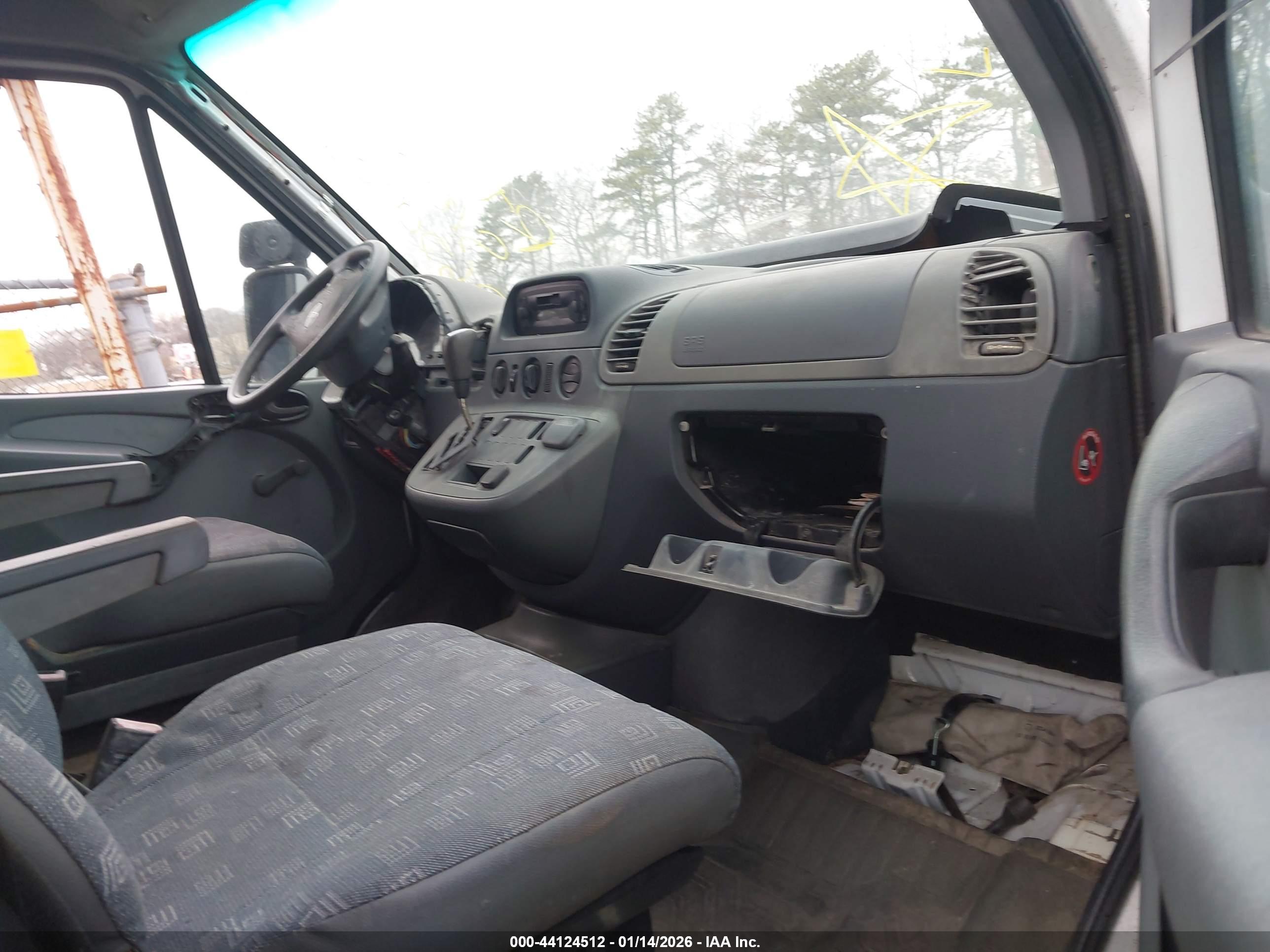 DODGE SPRINTER image 5