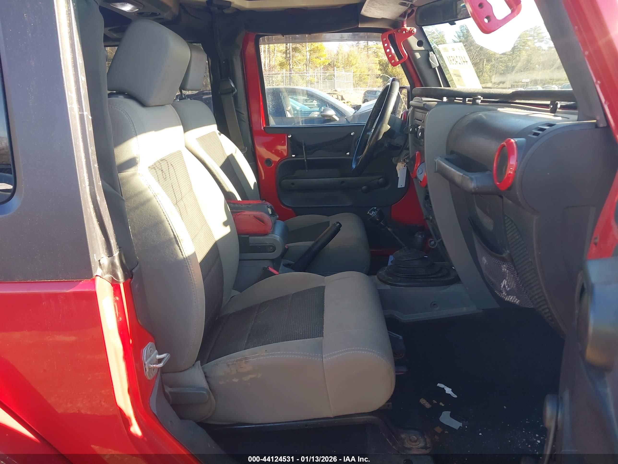 JEEP WRANGLER image 5