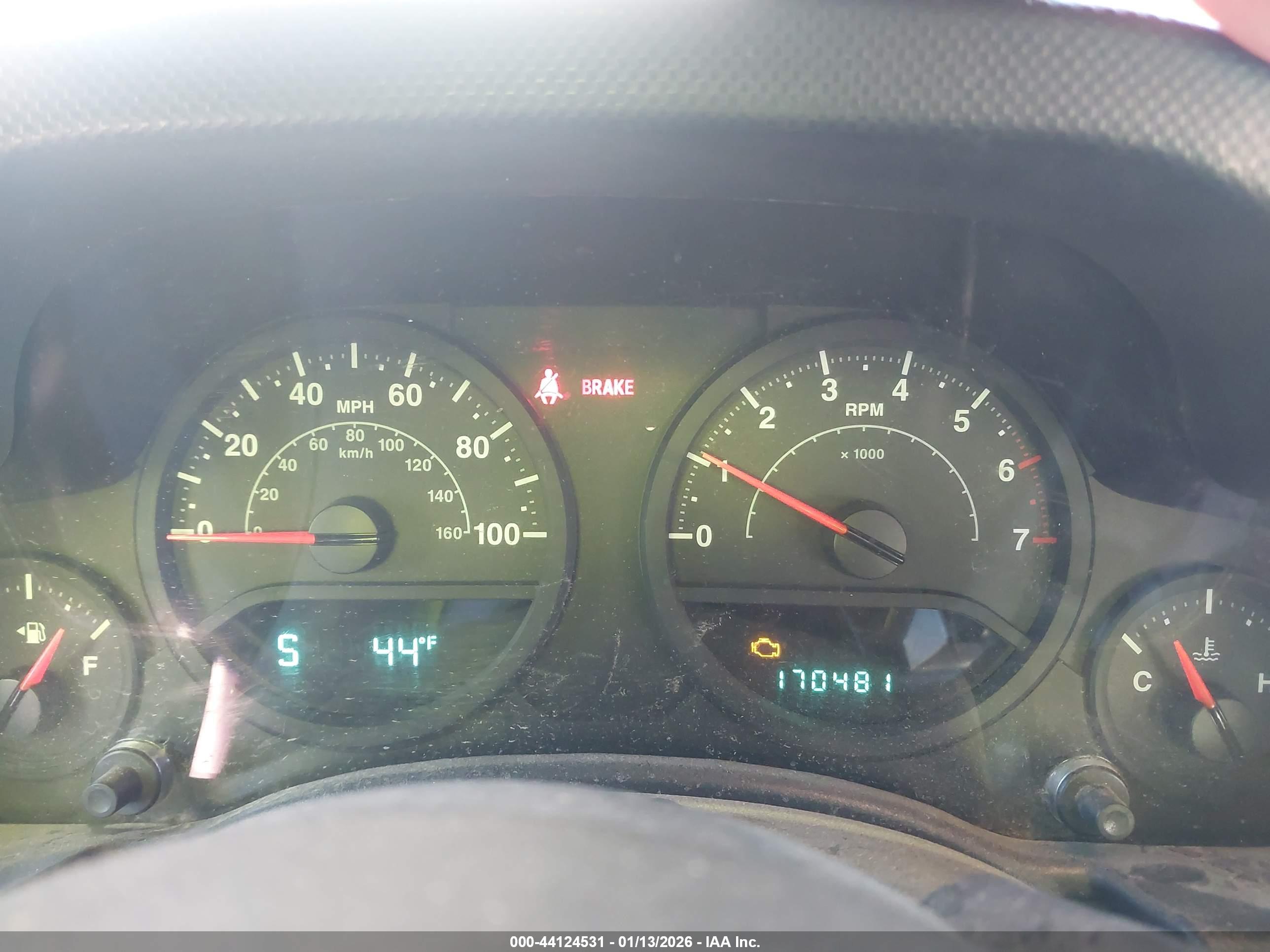 JEEP WRANGLER image 7