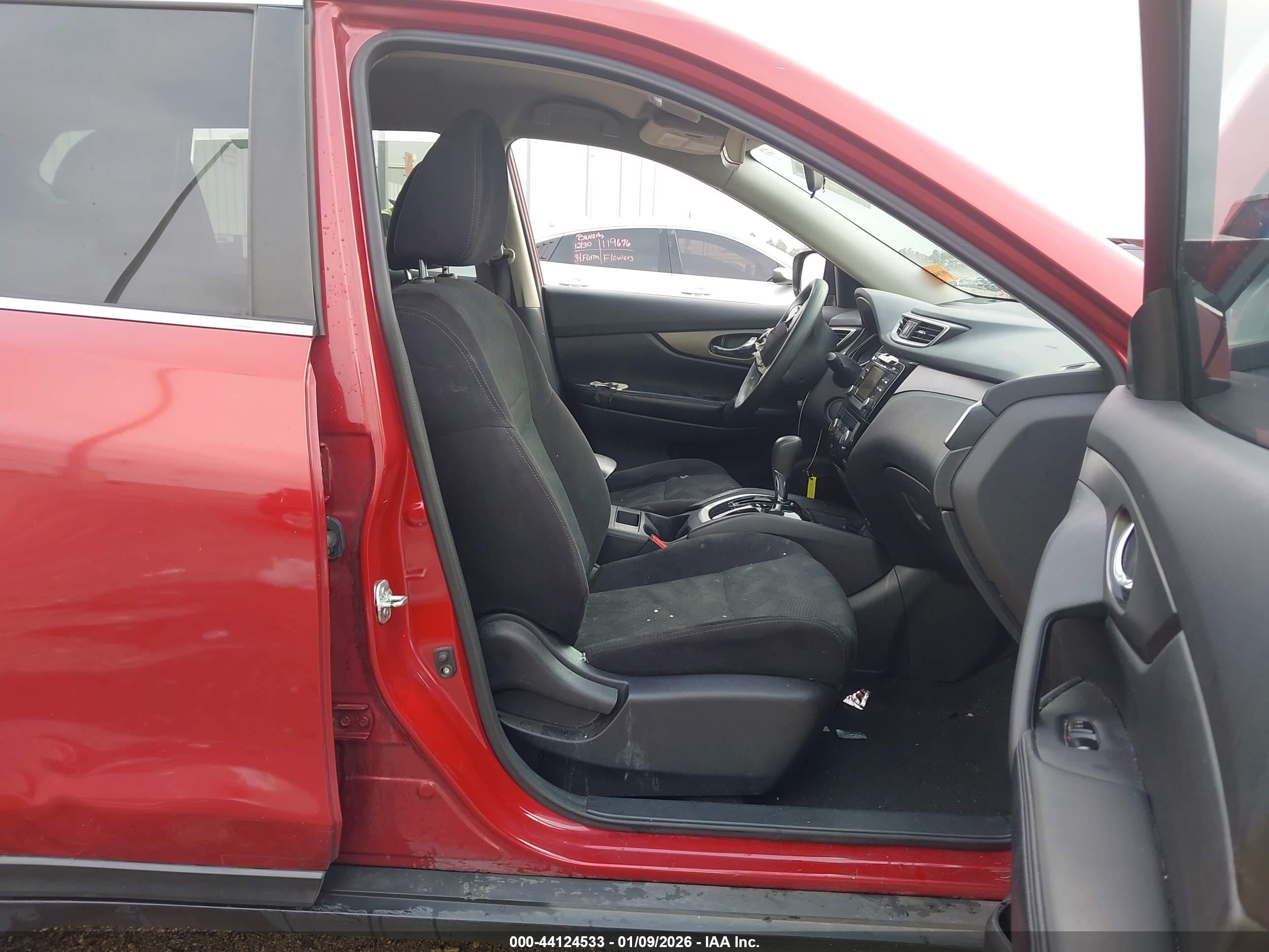 NISSAN ROGUE image 5