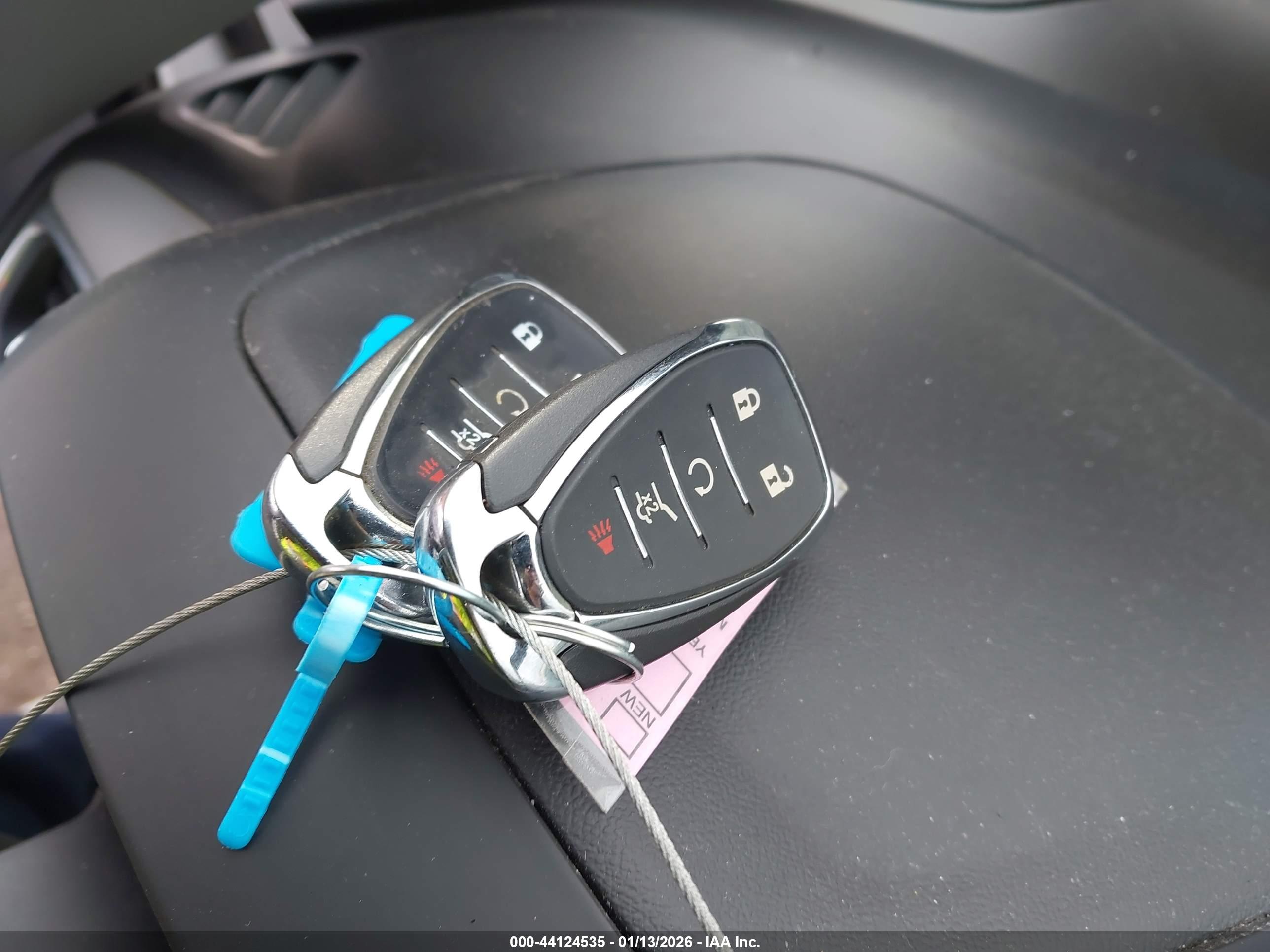 CHEVROLET EQUINOX image 11