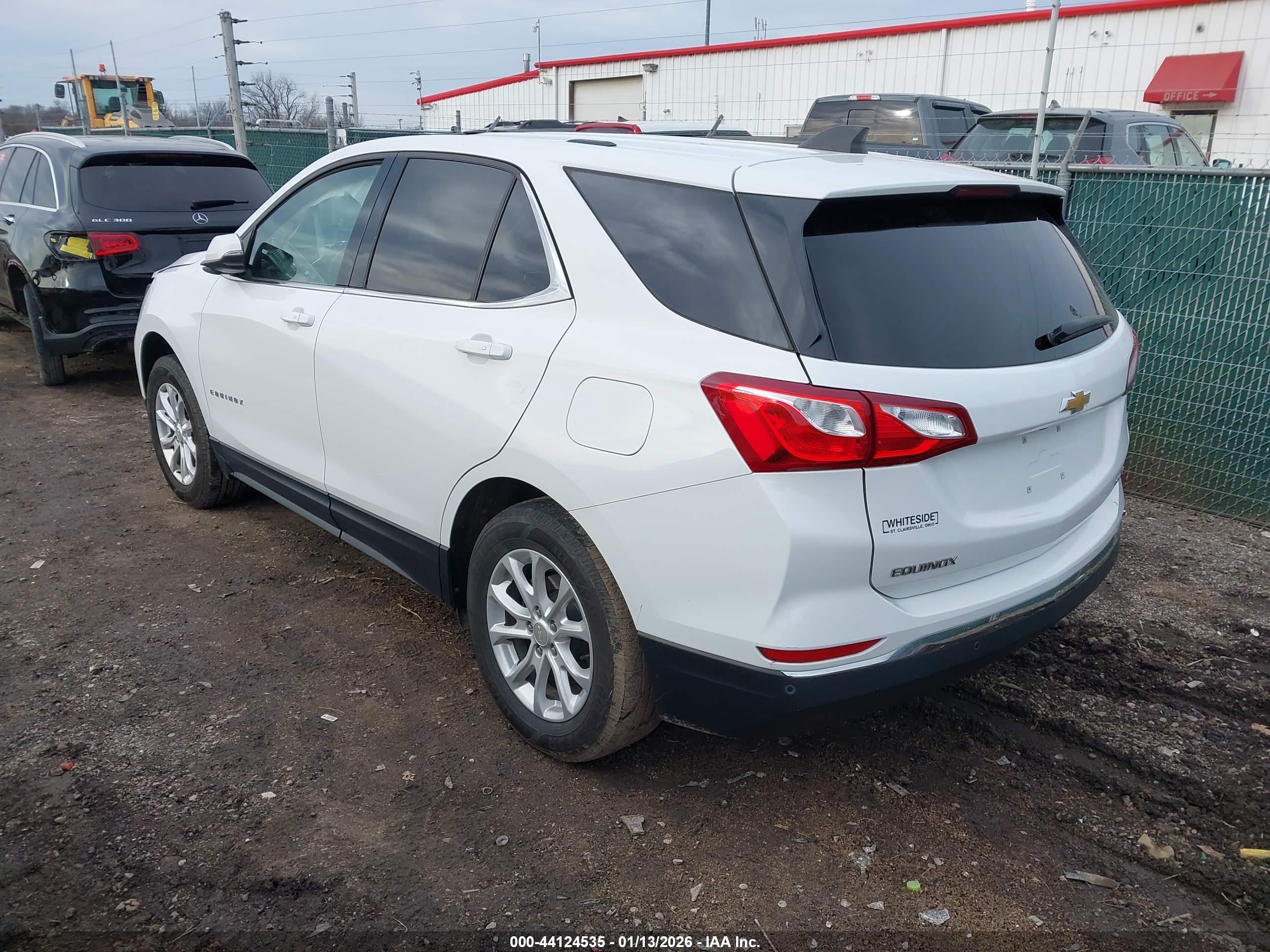 CHEVROLET EQUINOX image 3