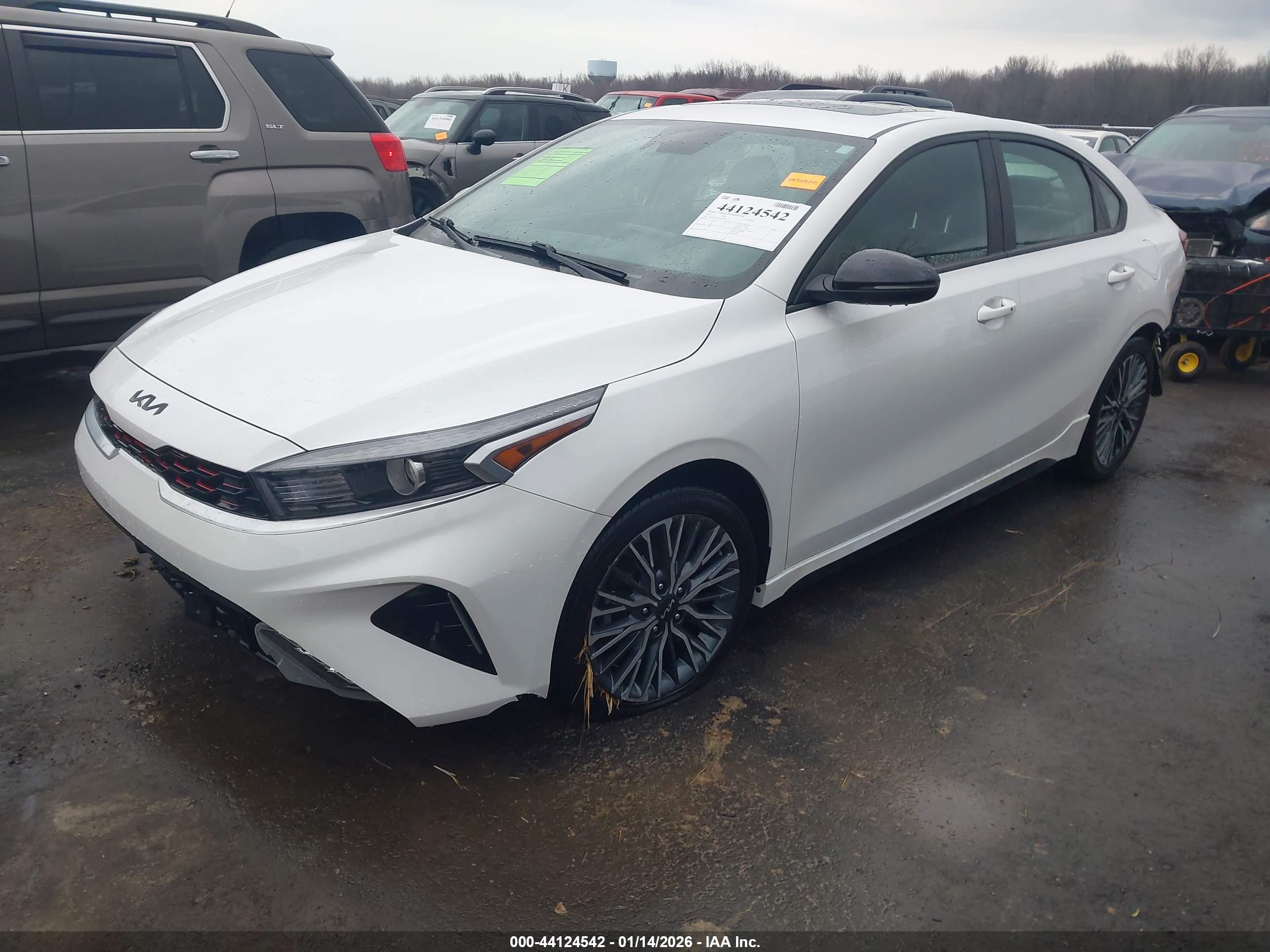 KIA FORTE image 2