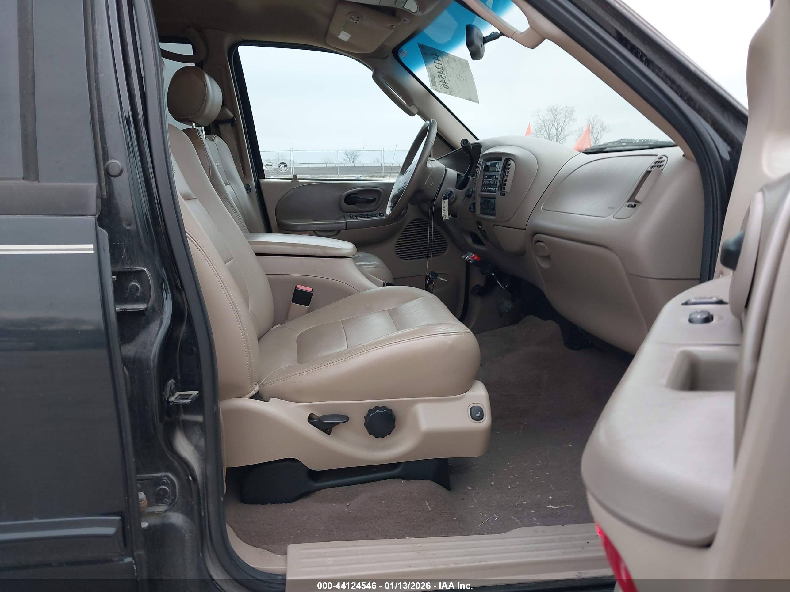 FORD F-150 image 5