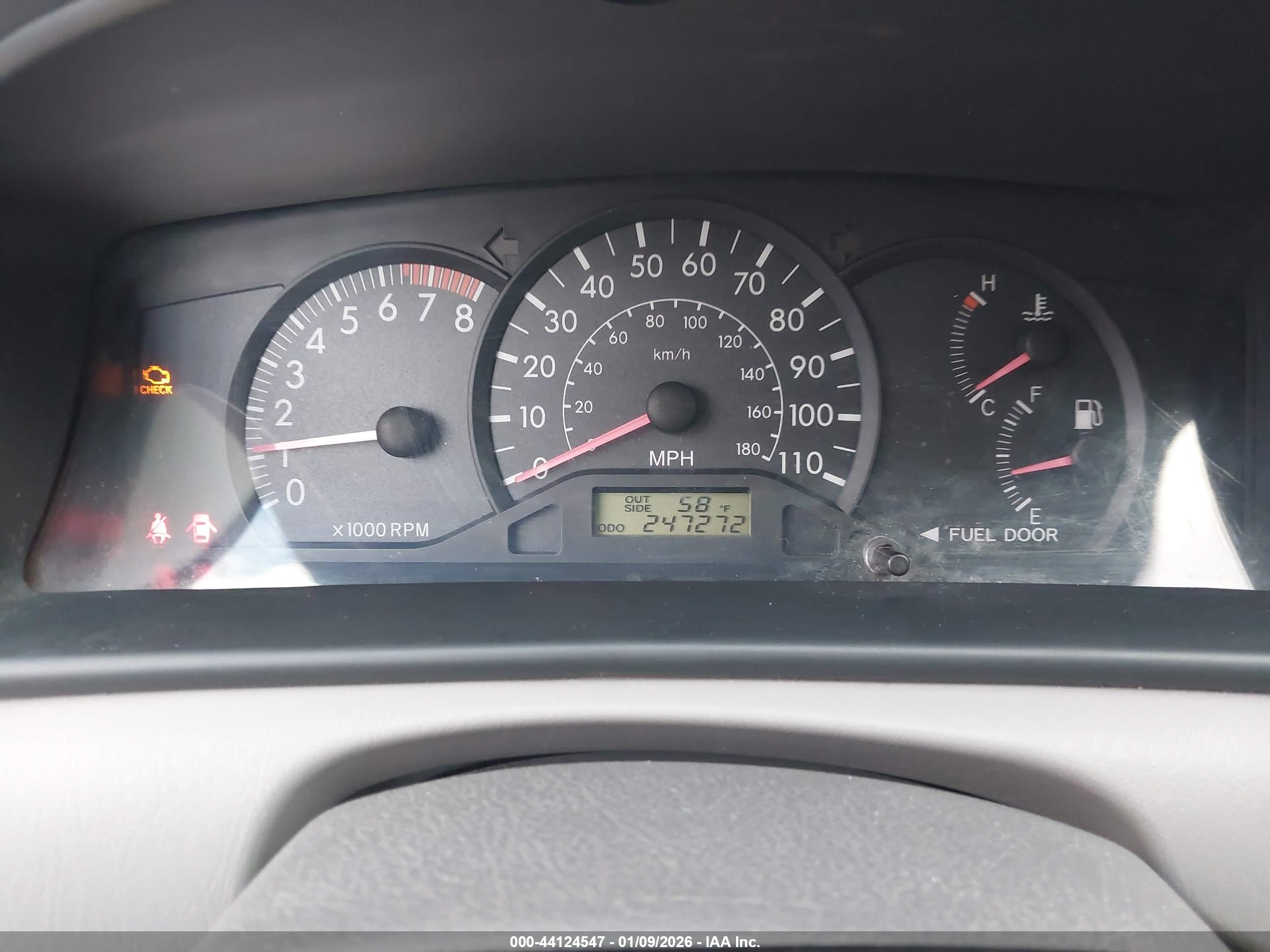 TOYOTA COROLLA image 7