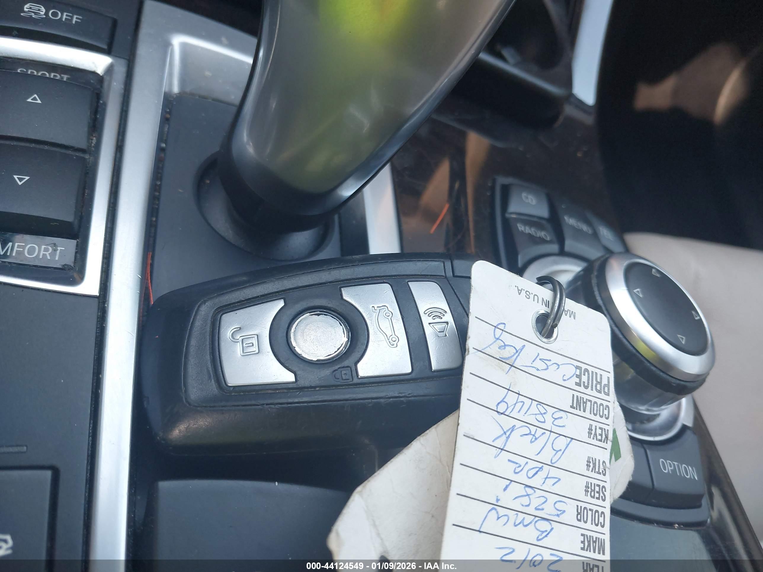 BMW 528I image 11