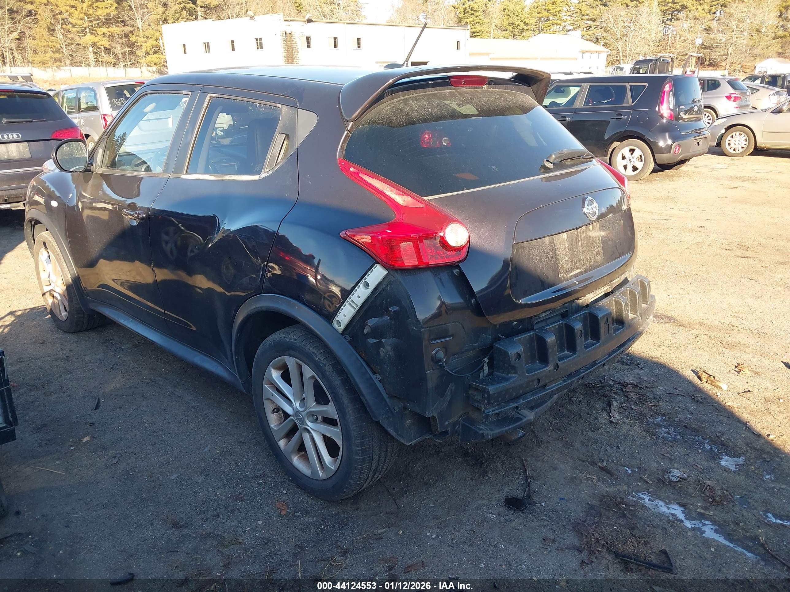 NISSAN JUKE image 3