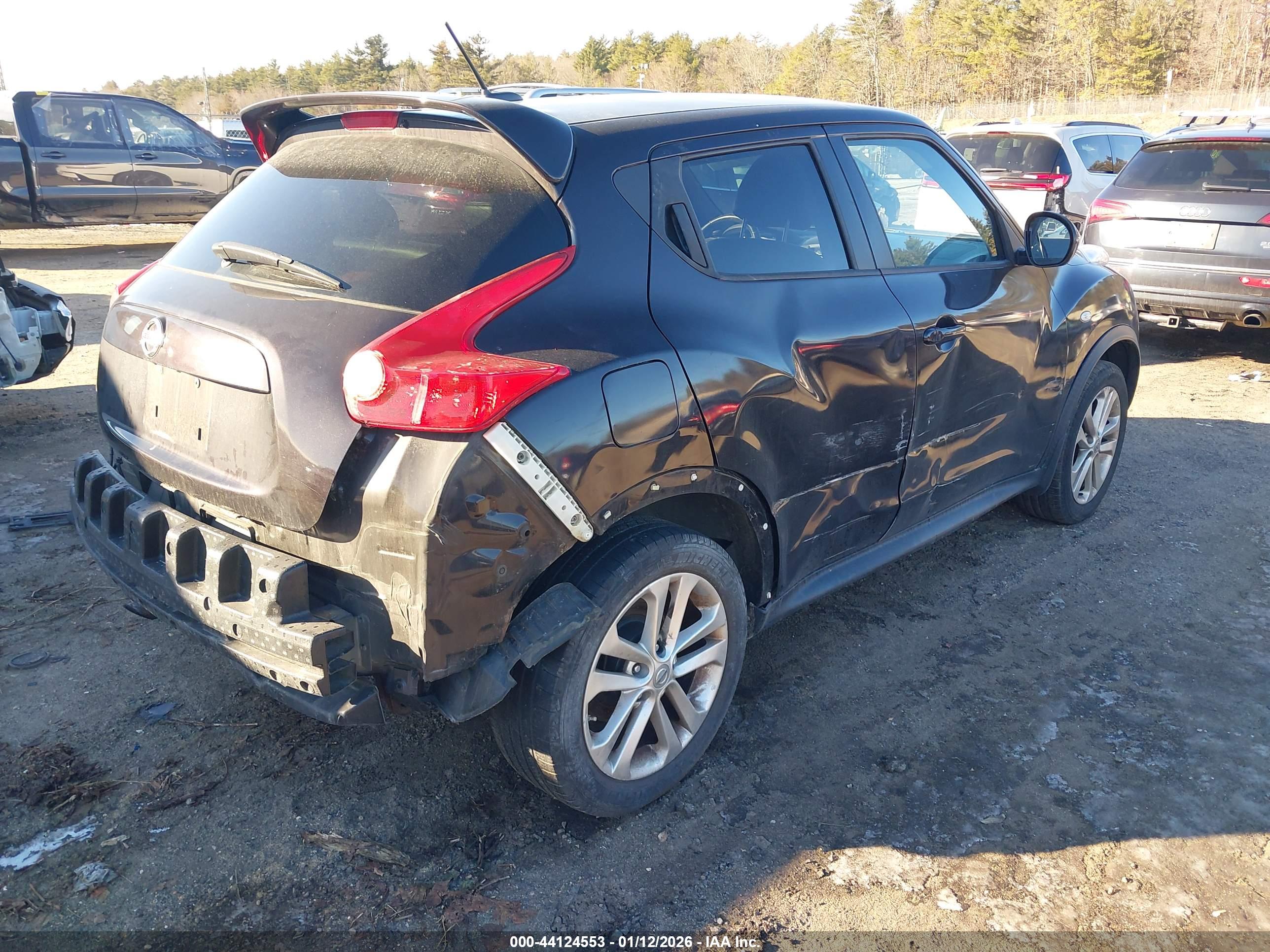 NISSAN JUKE image 4