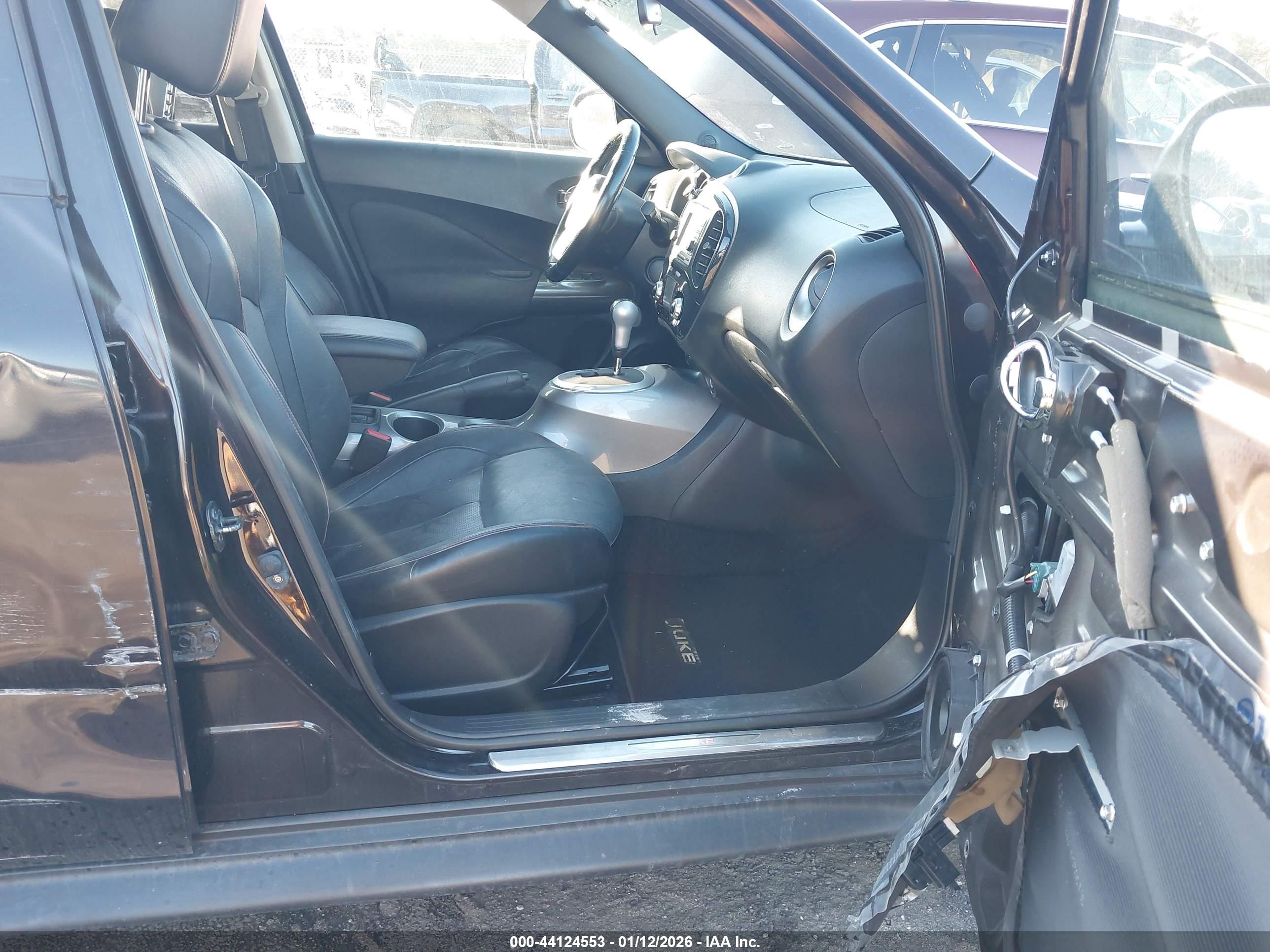 NISSAN JUKE image 5