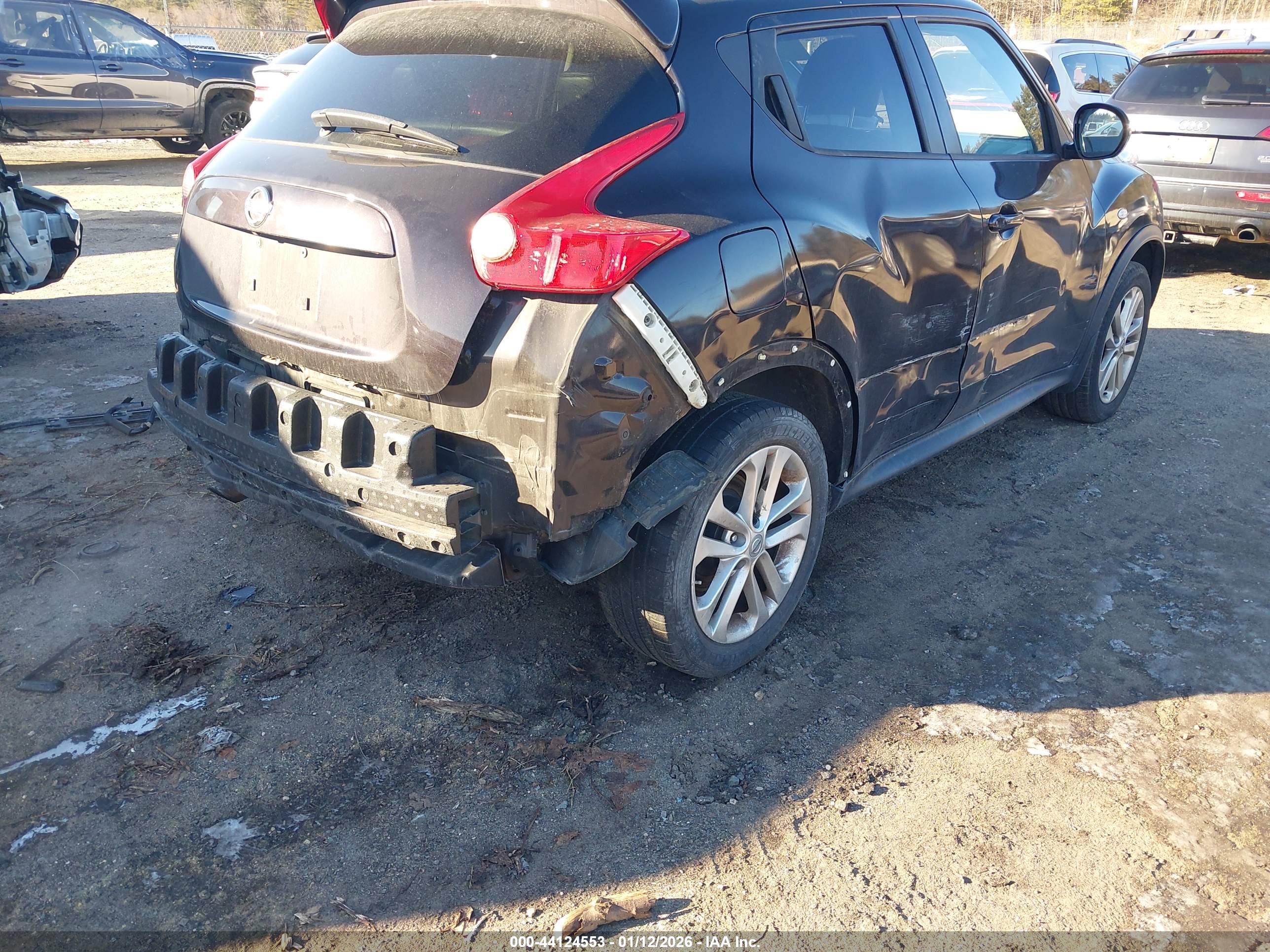 NISSAN JUKE image 6