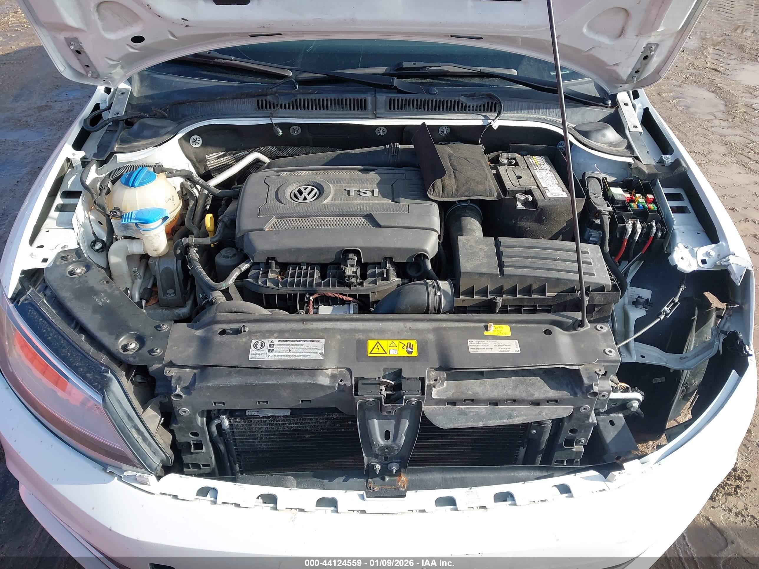 VOLKSWAGEN JETTA image 10