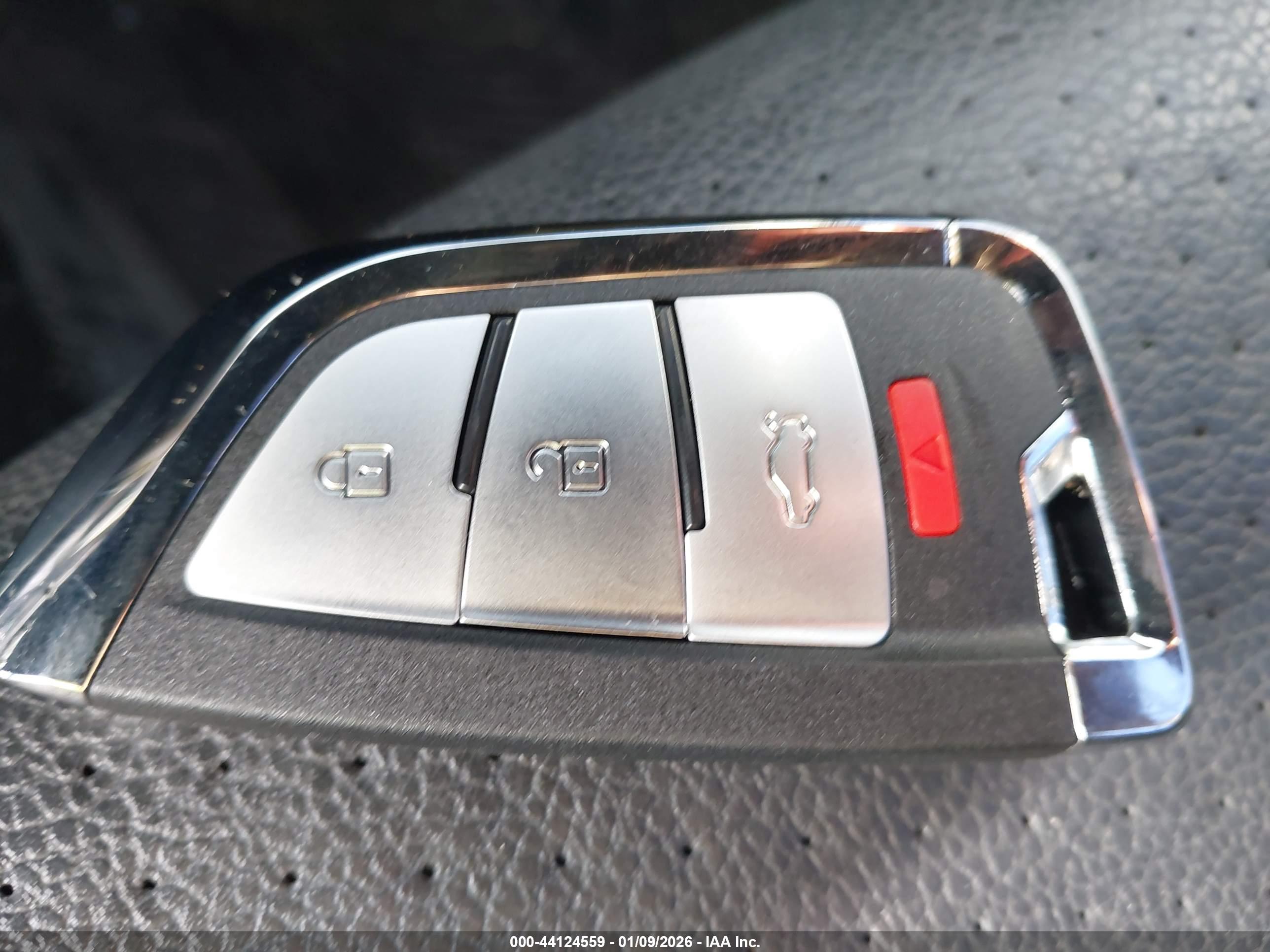 VOLKSWAGEN JETTA image 11