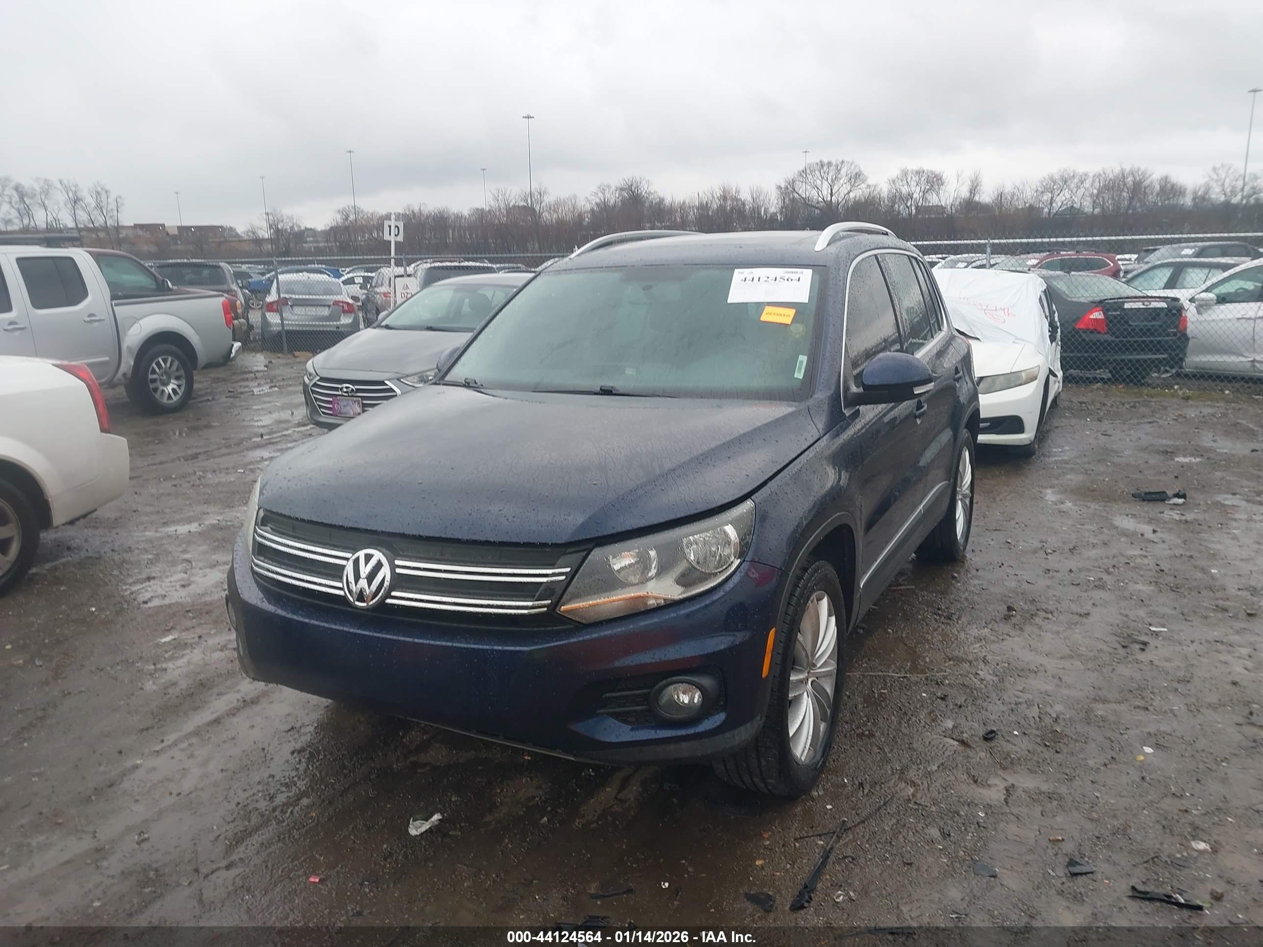 VOLKSWAGEN TIGUAN image 6