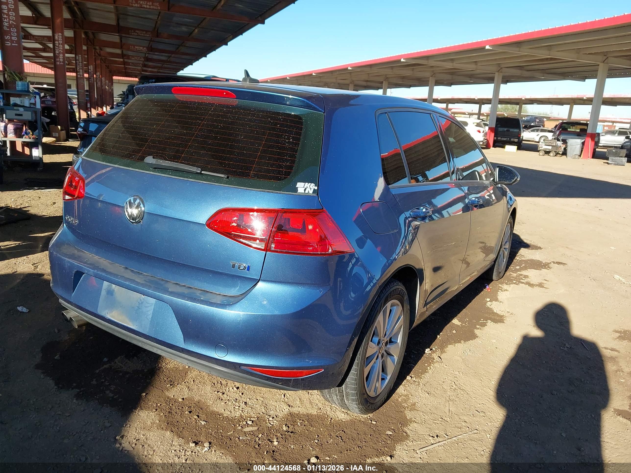 VOLKSWAGEN GOLF image 4