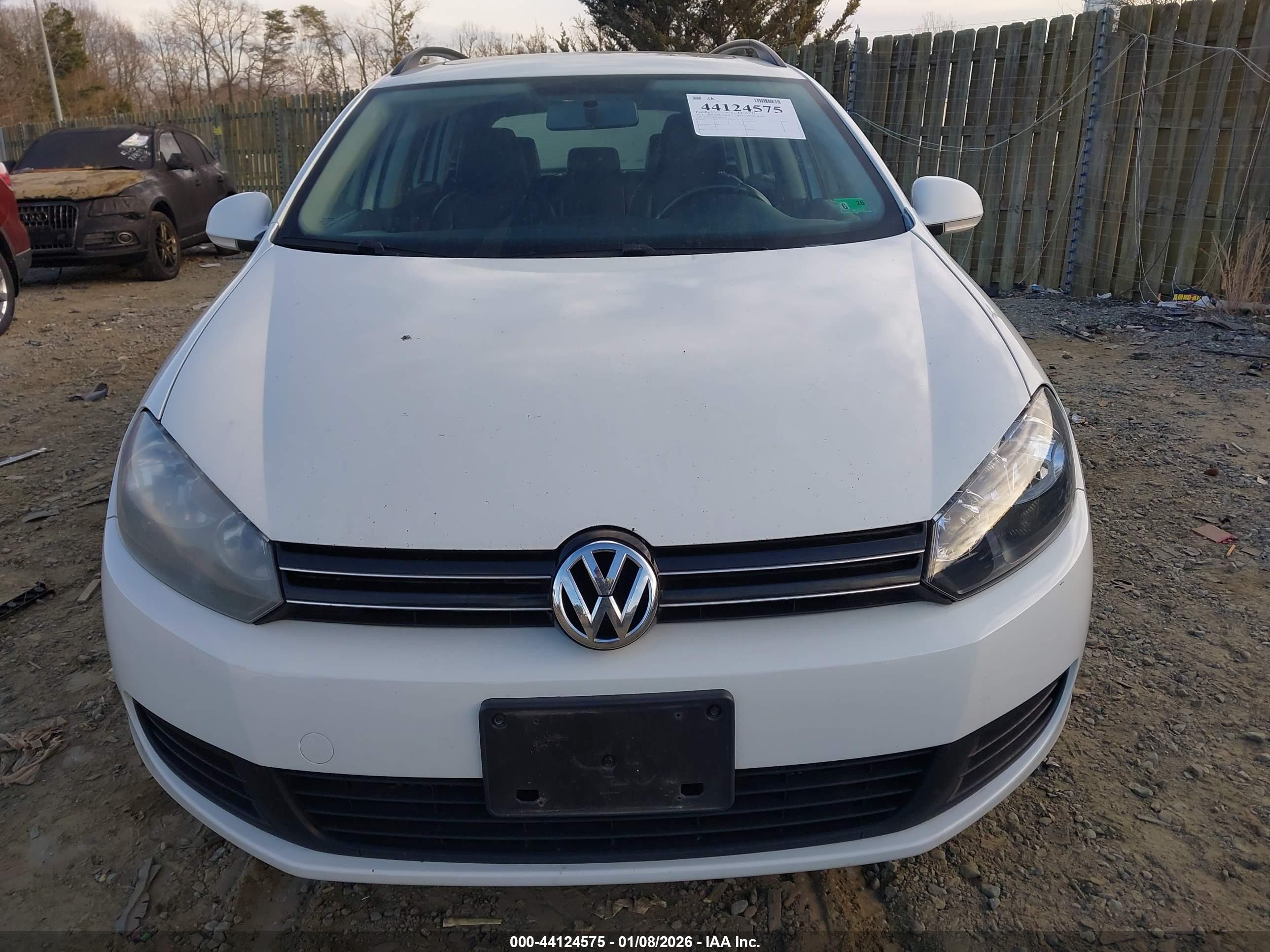 VOLKSWAGEN JETTA image 6