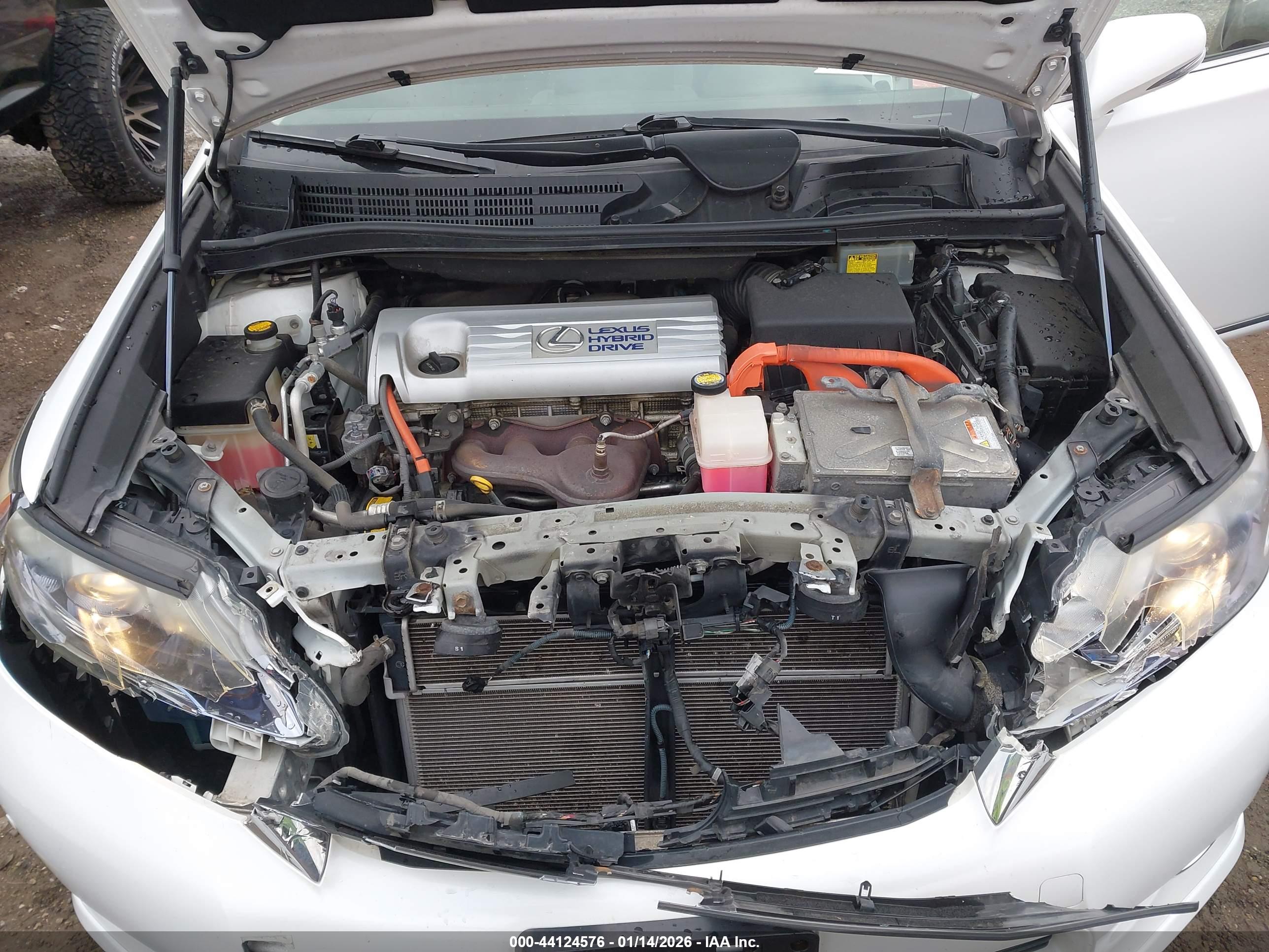 LEXUS HS image 10
