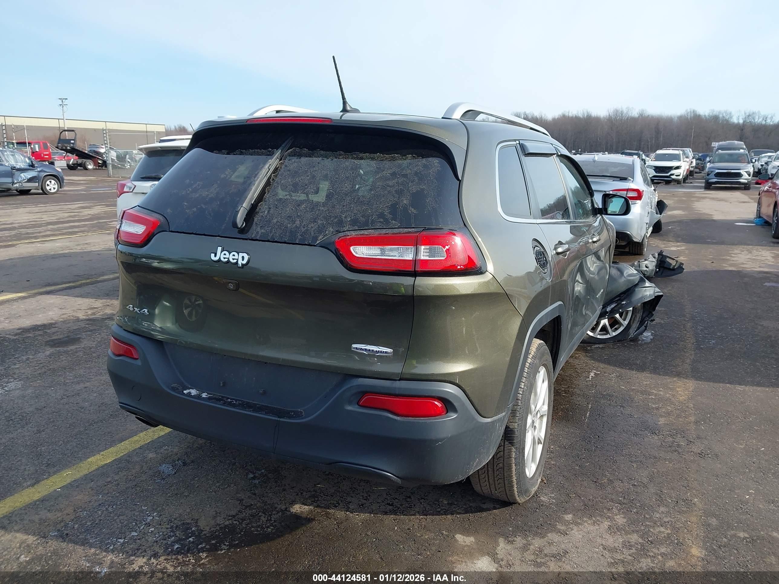 JEEP CHEROKEE image 4