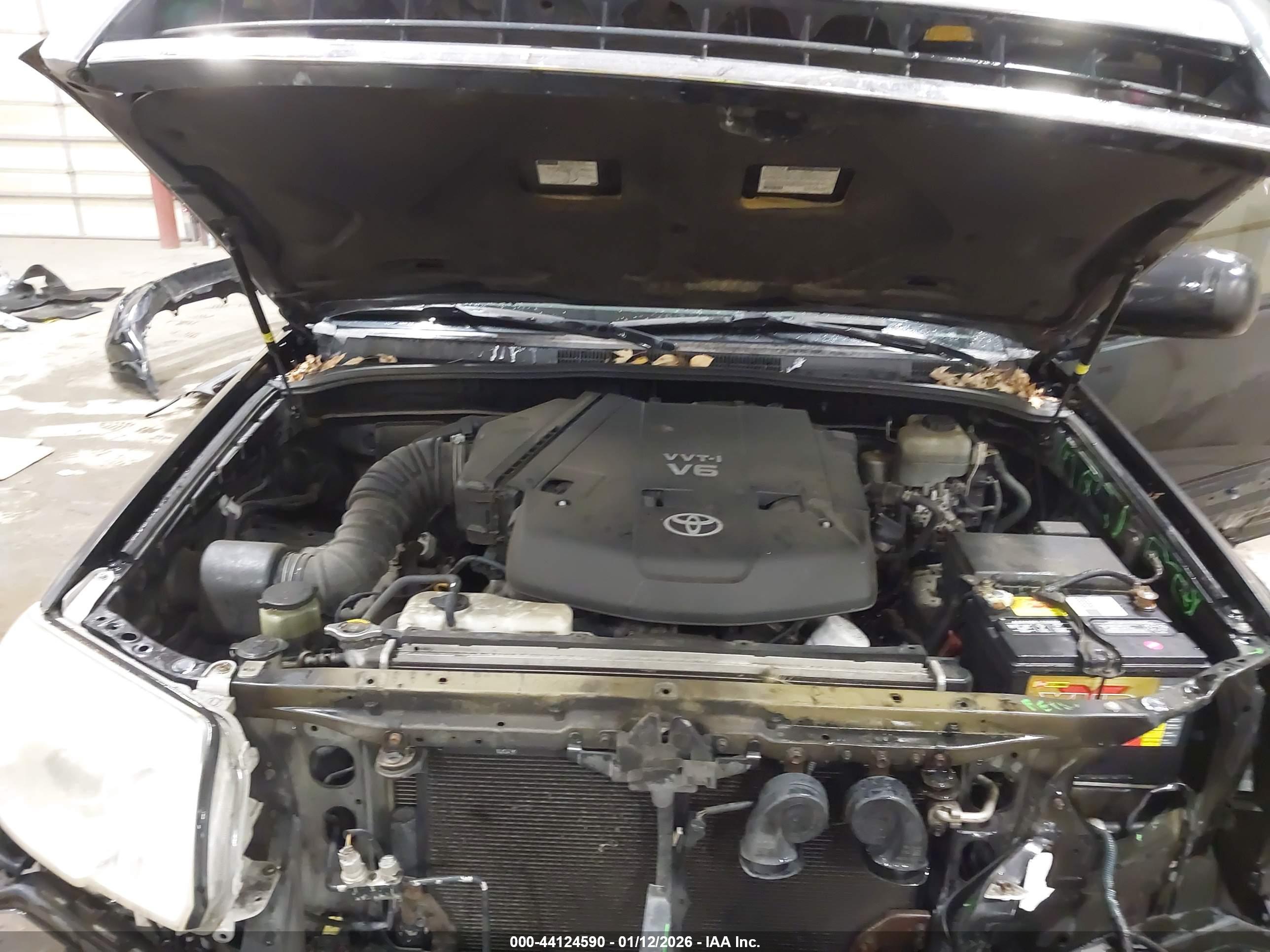 TOYOTA 4RUNNER image 10