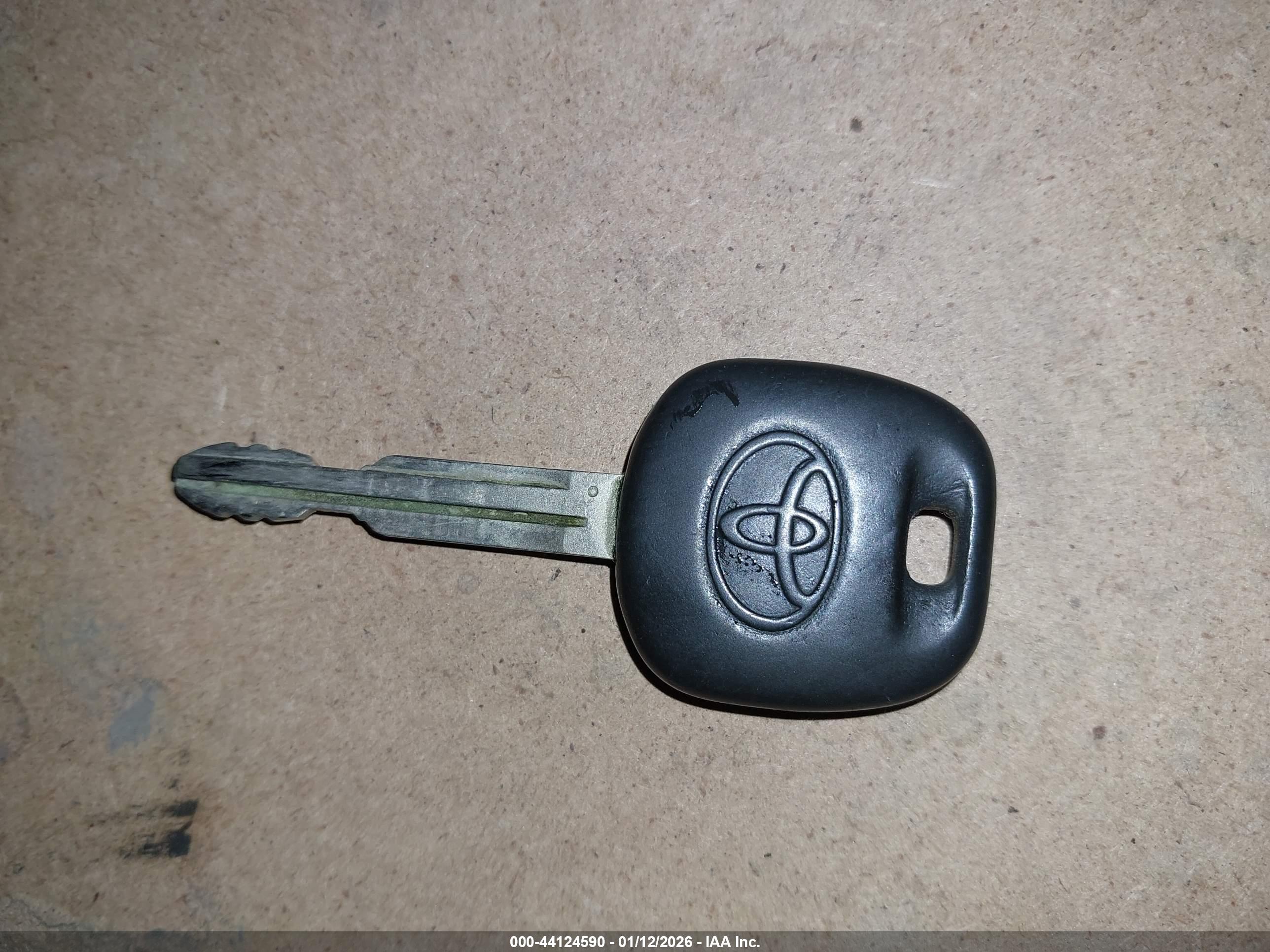 TOYOTA 4RUNNER image 11