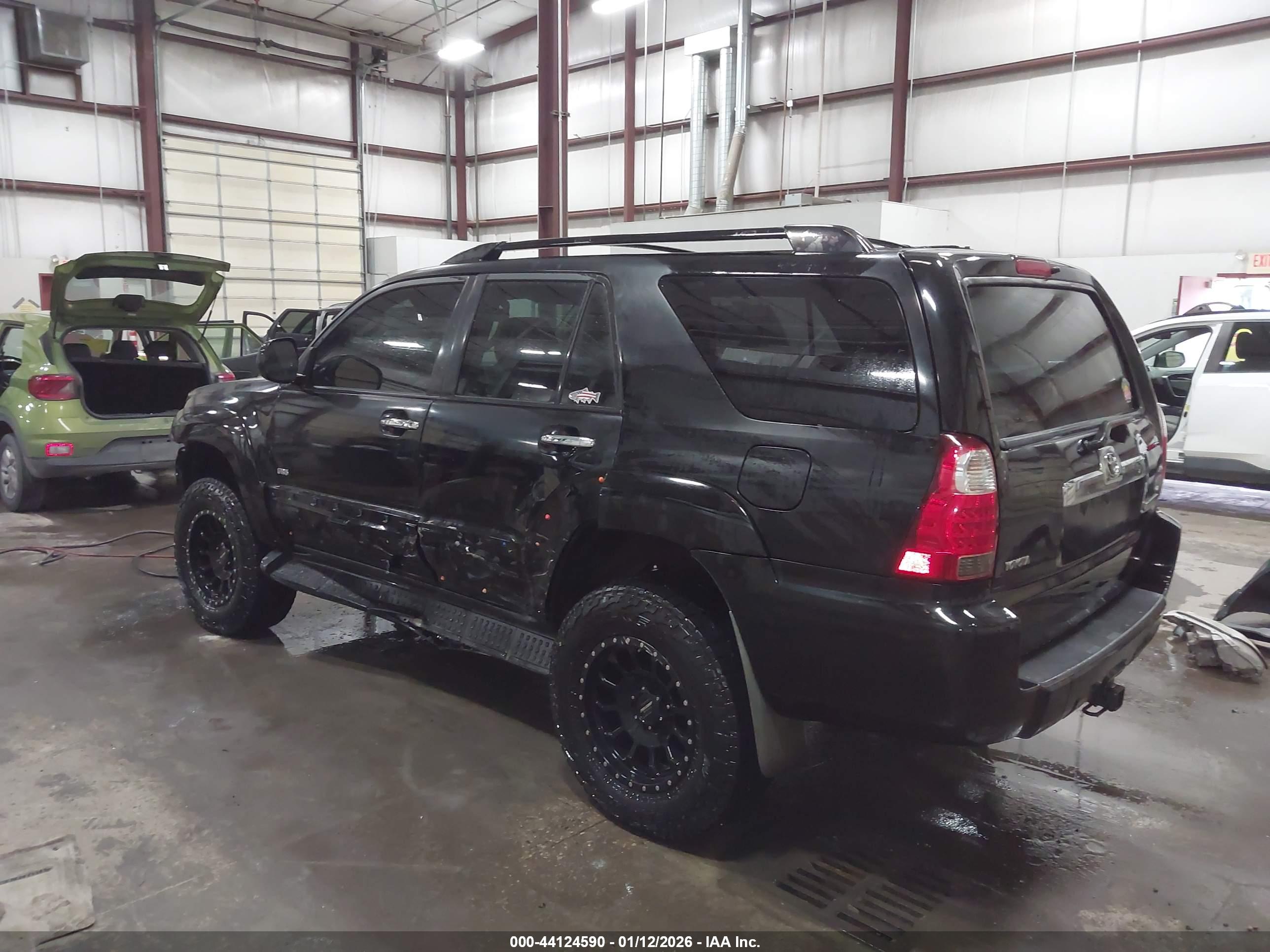 TOYOTA 4RUNNER image 3