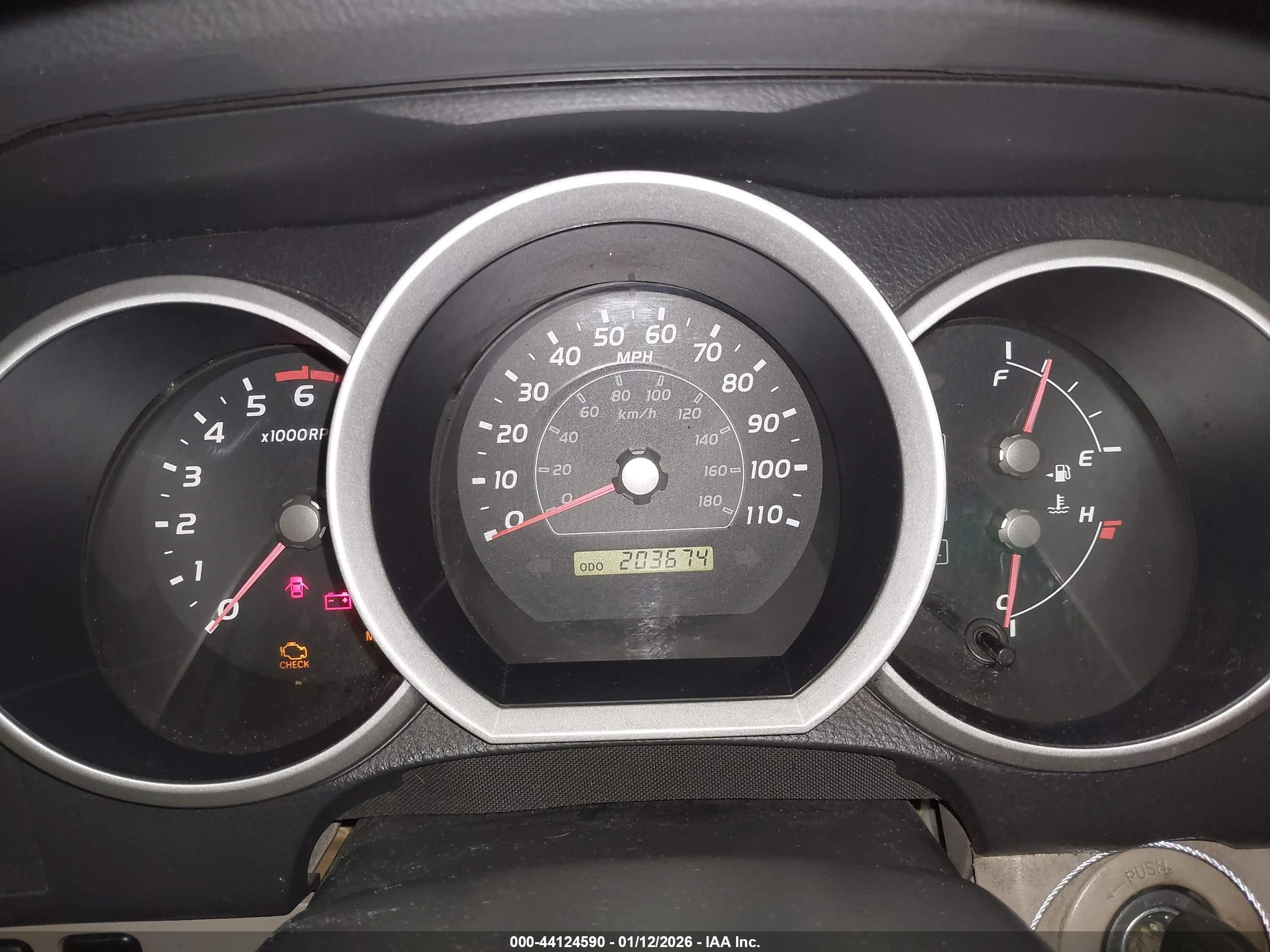 TOYOTA 4RUNNER image 7