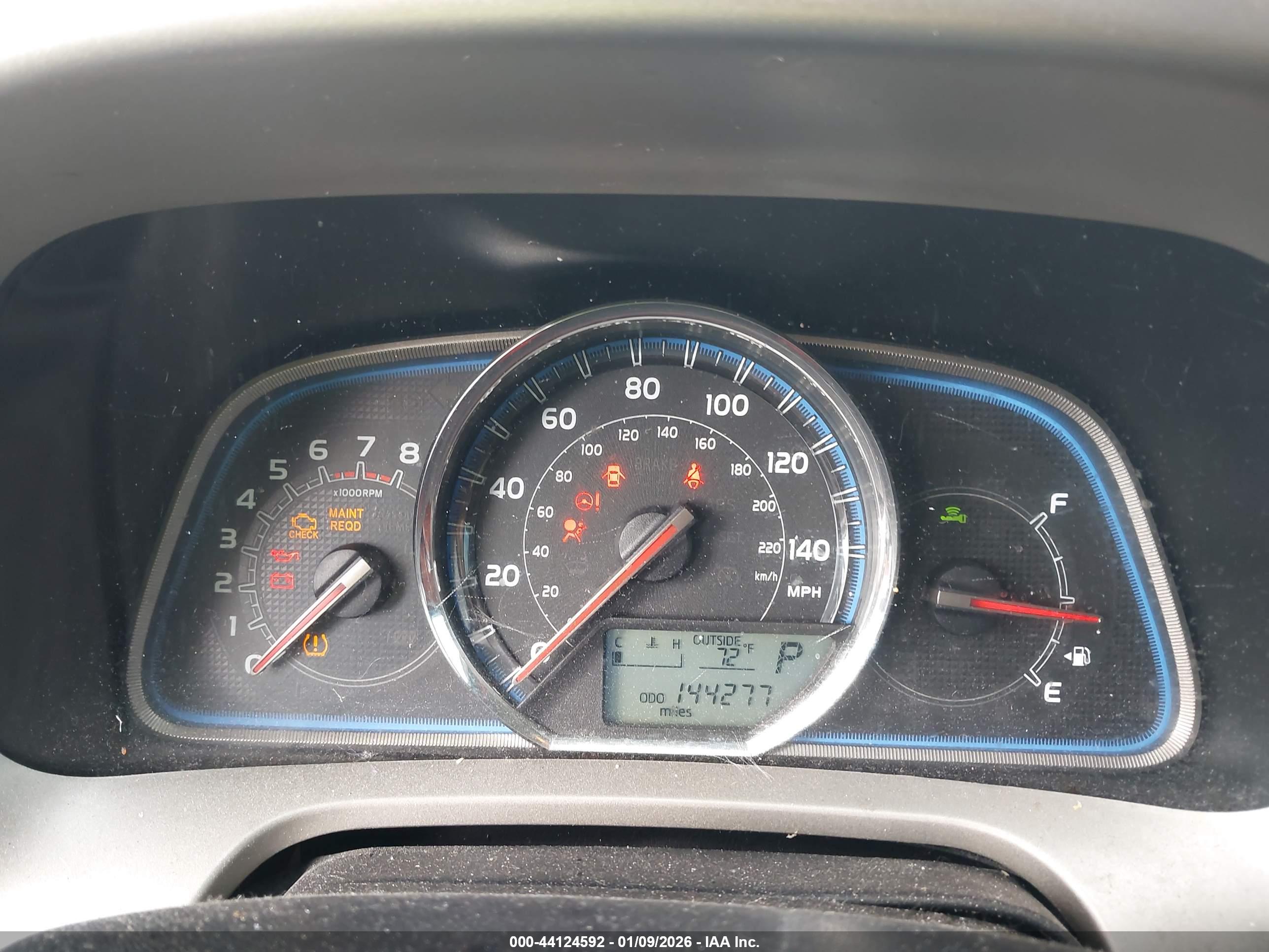TOYOTA RAV4 image 7