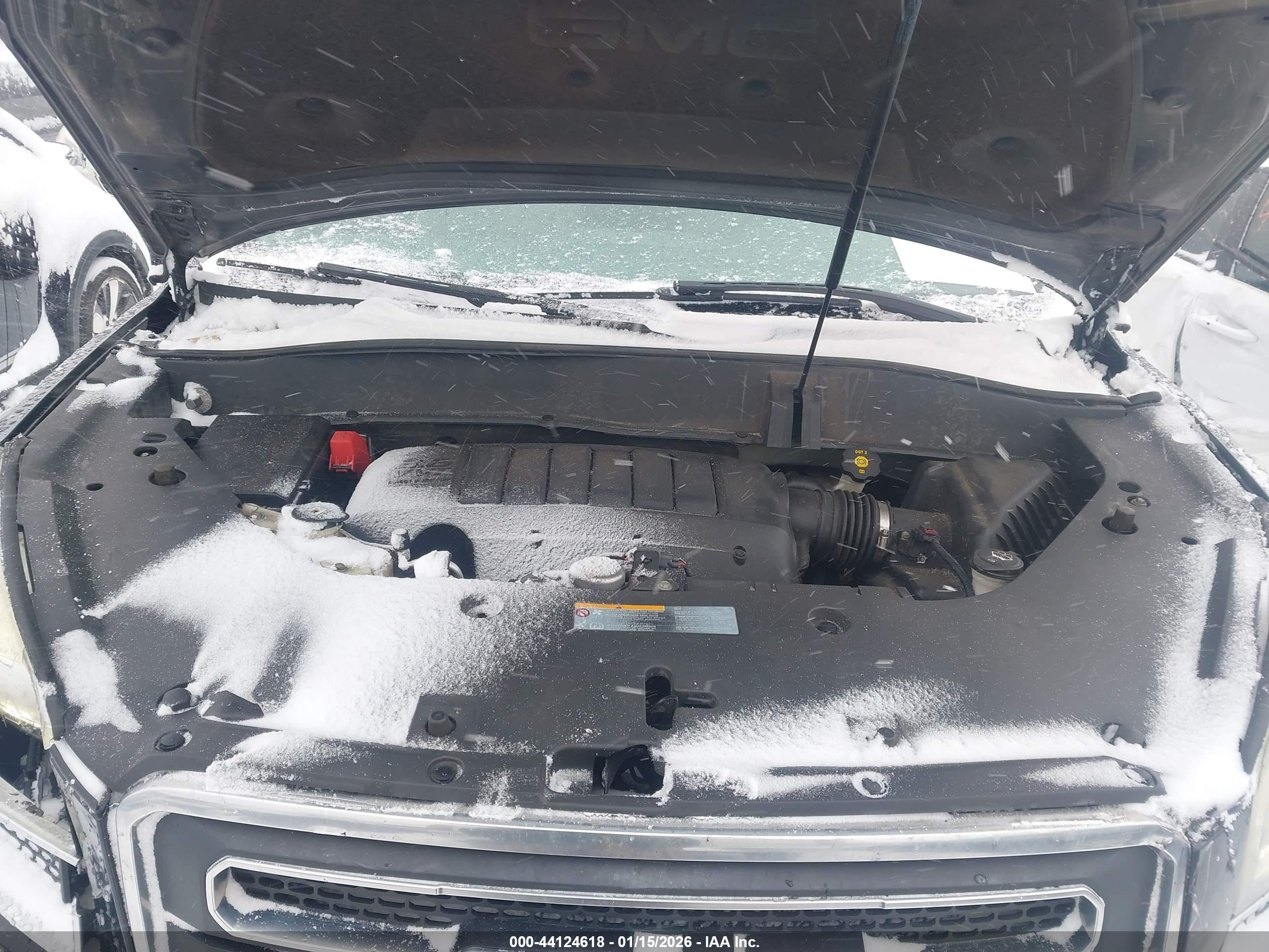 GMC ACADIA image 10