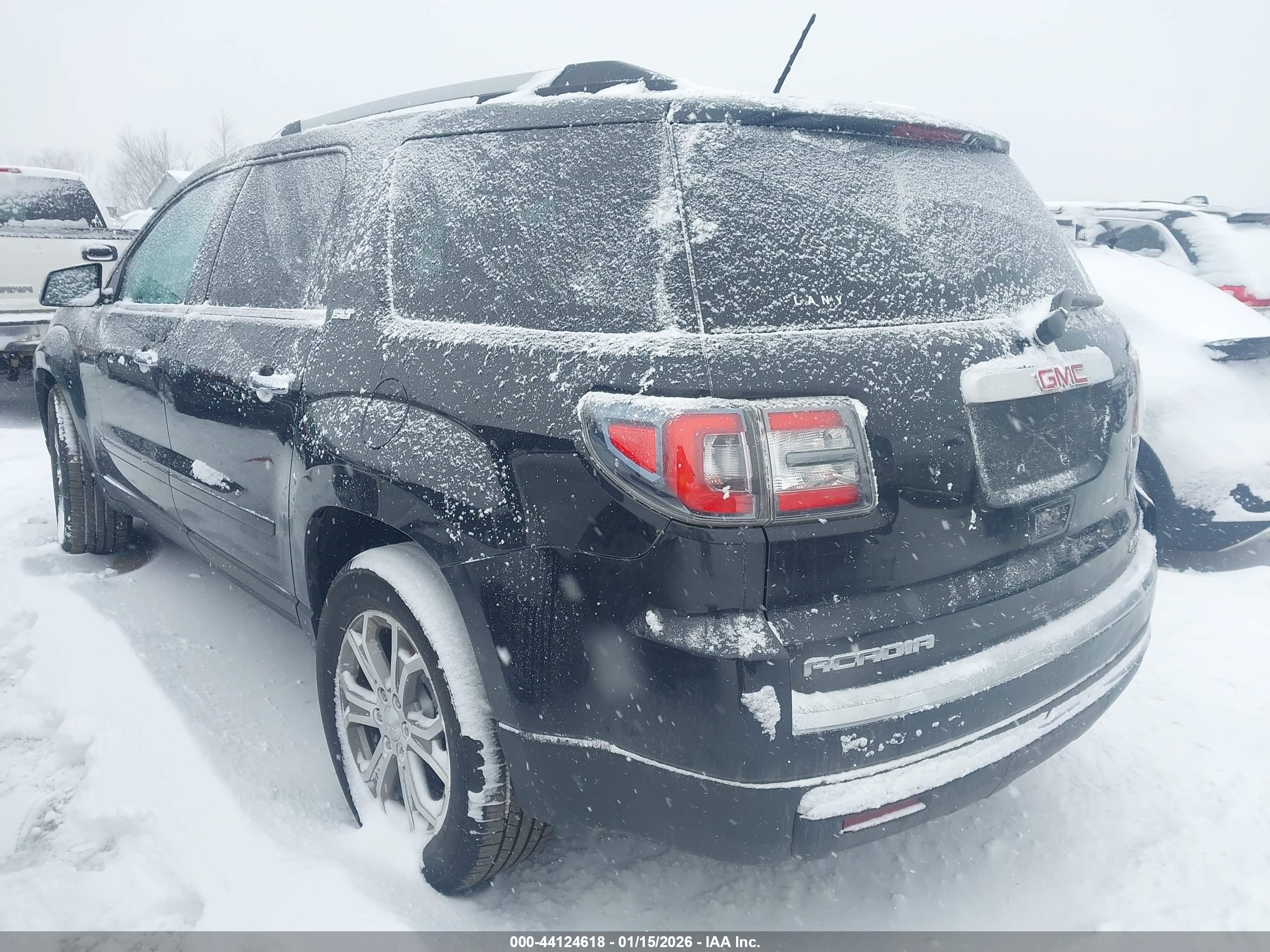 GMC ACADIA image 3