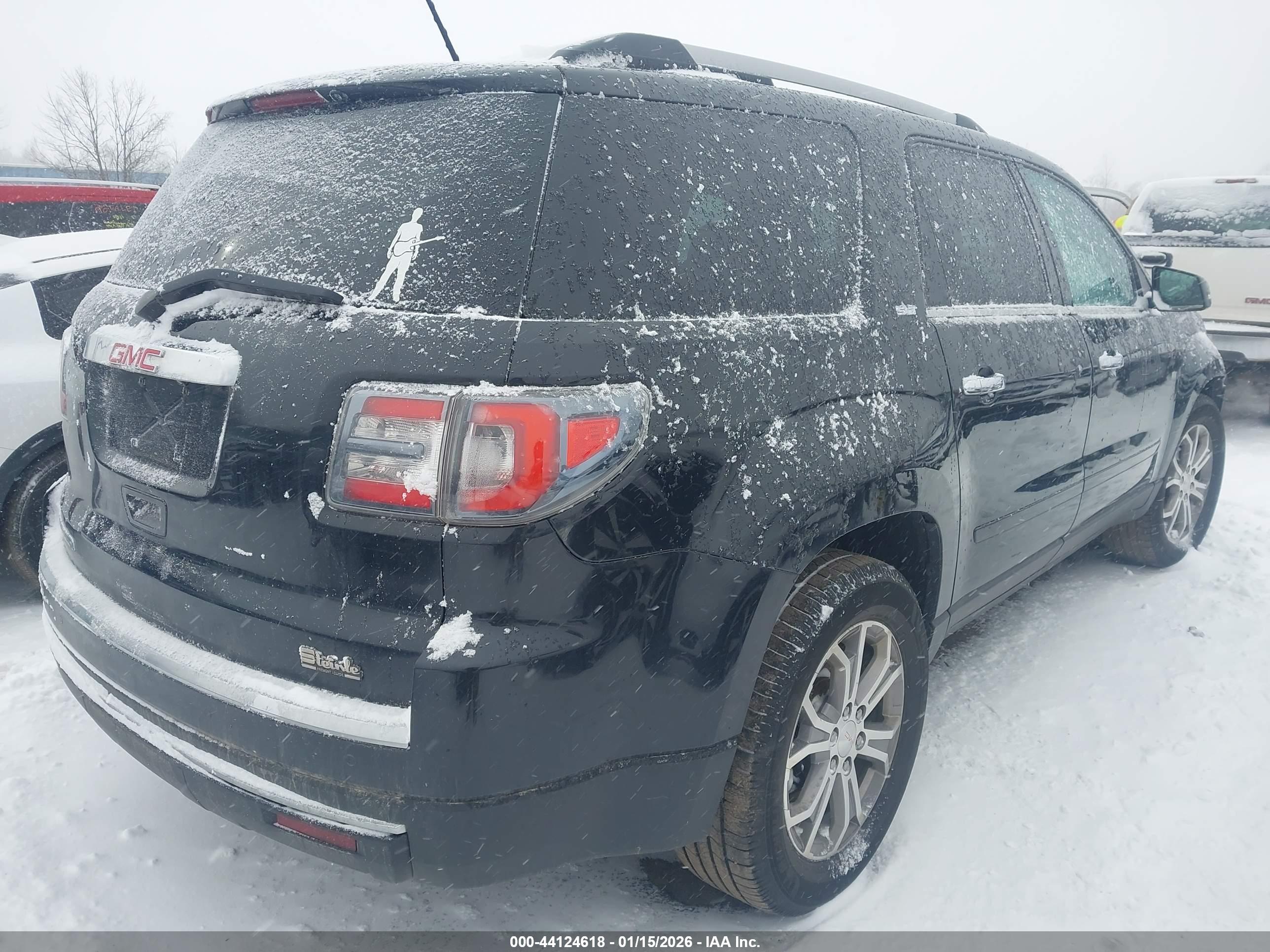 GMC ACADIA image 4