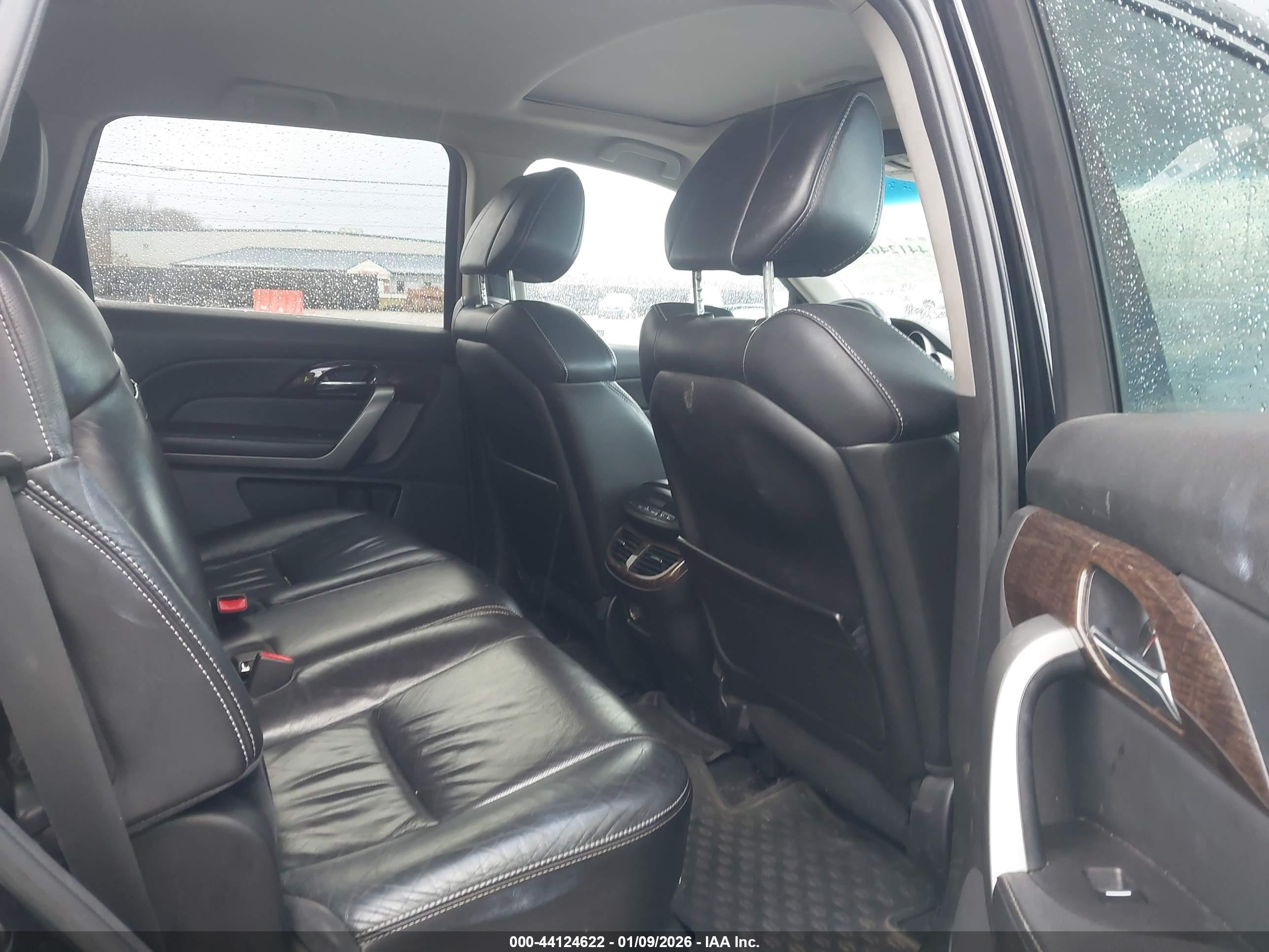 ACURA MDX image 8