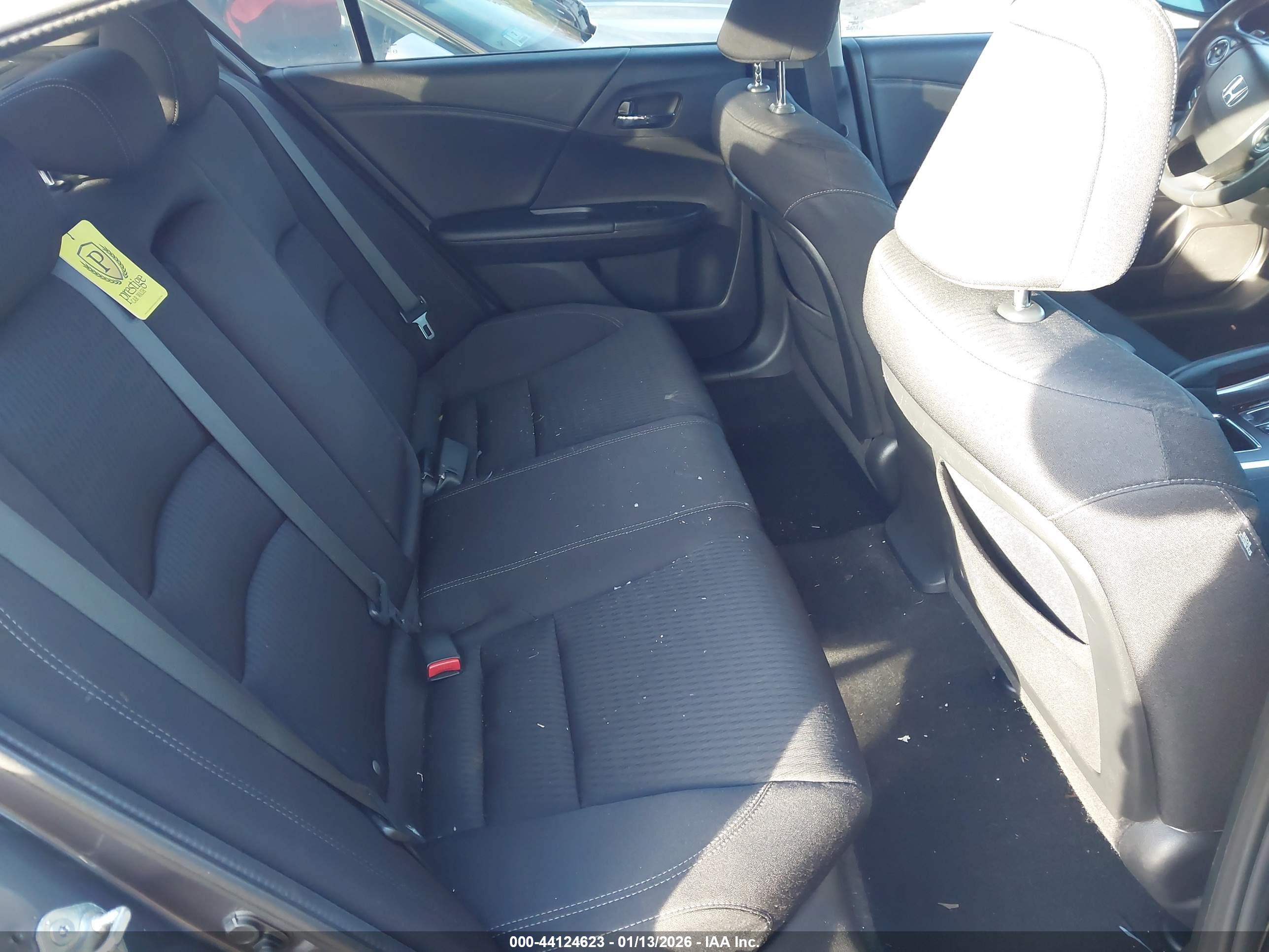 HONDA ACCORD image 8