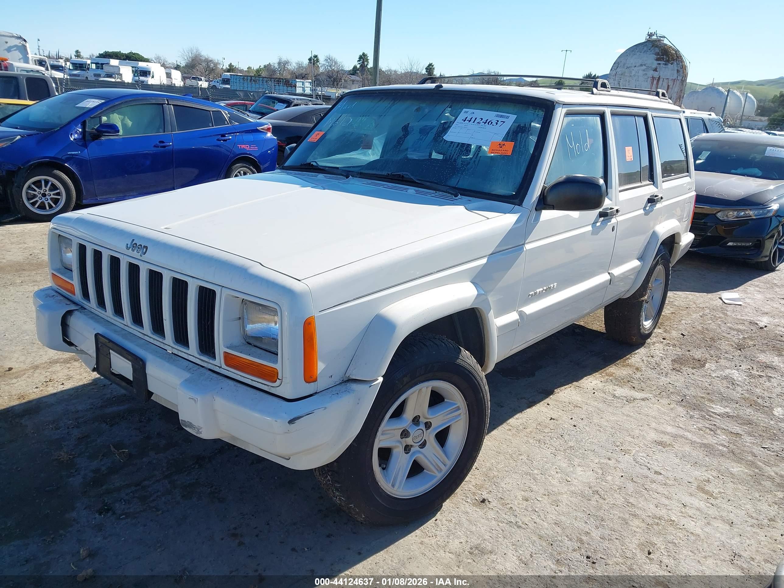 JEEP CHEROKEE image 2