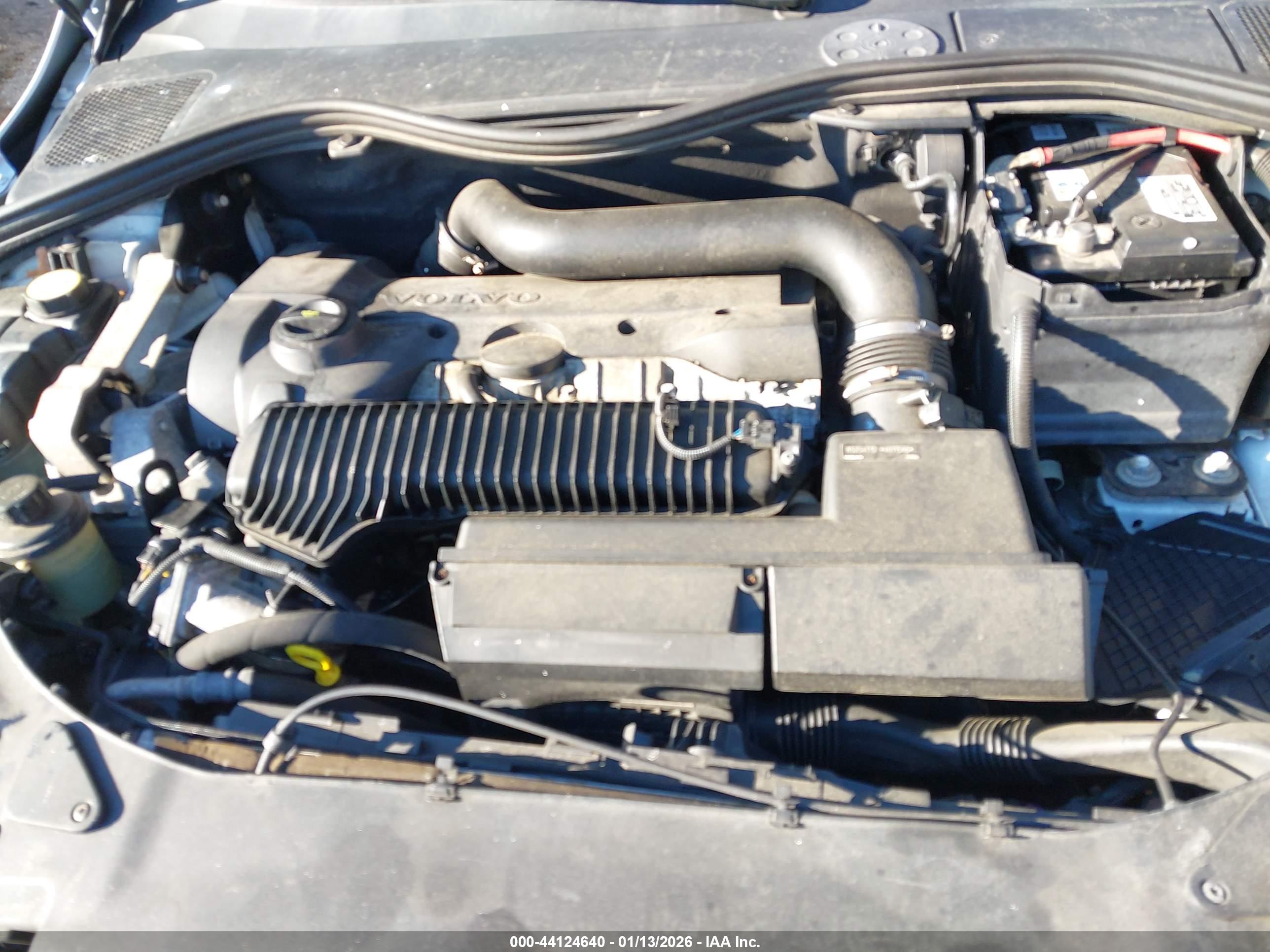 VOLVO S60 image 10