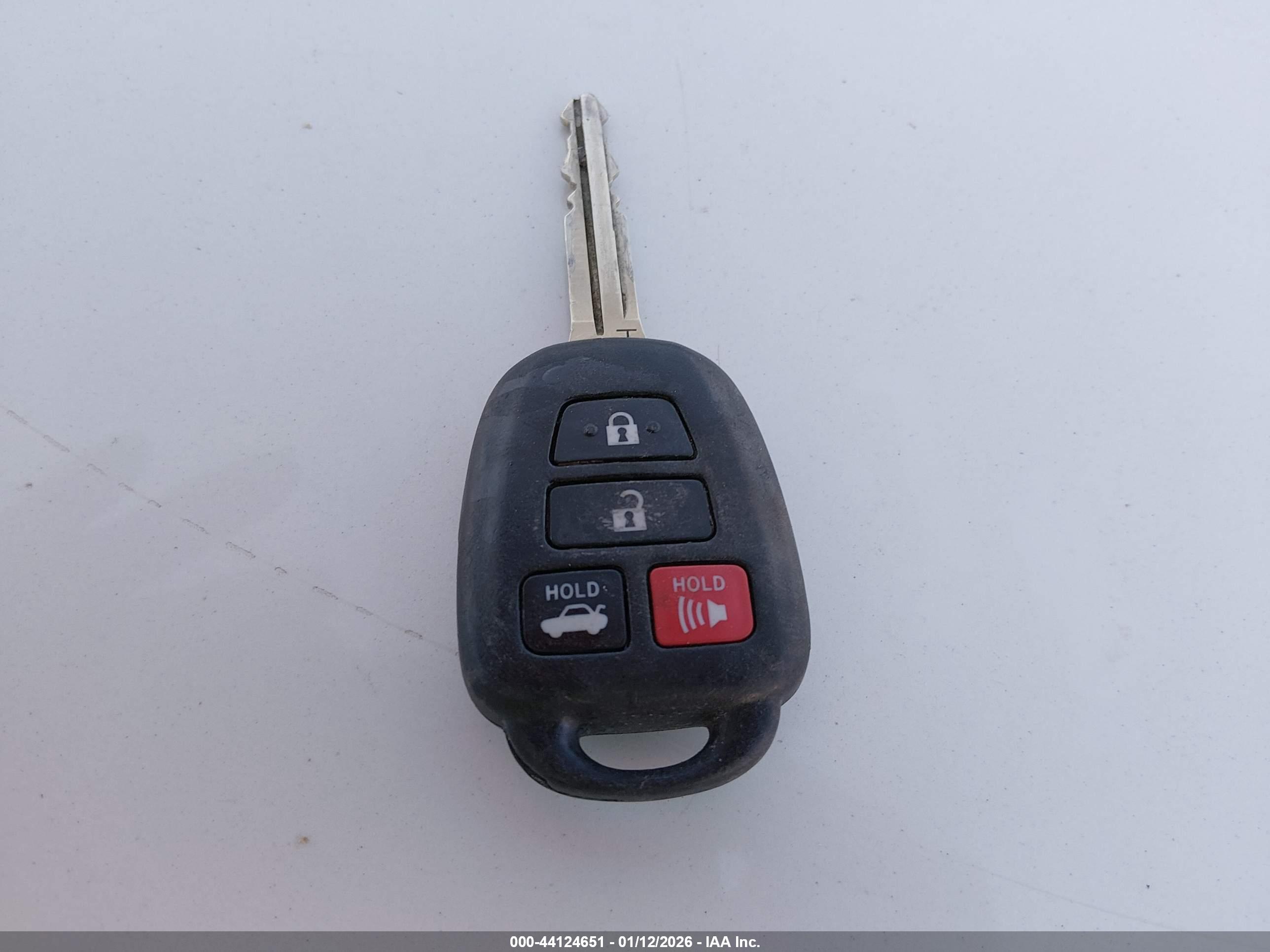 TOYOTA COROLLA image 11