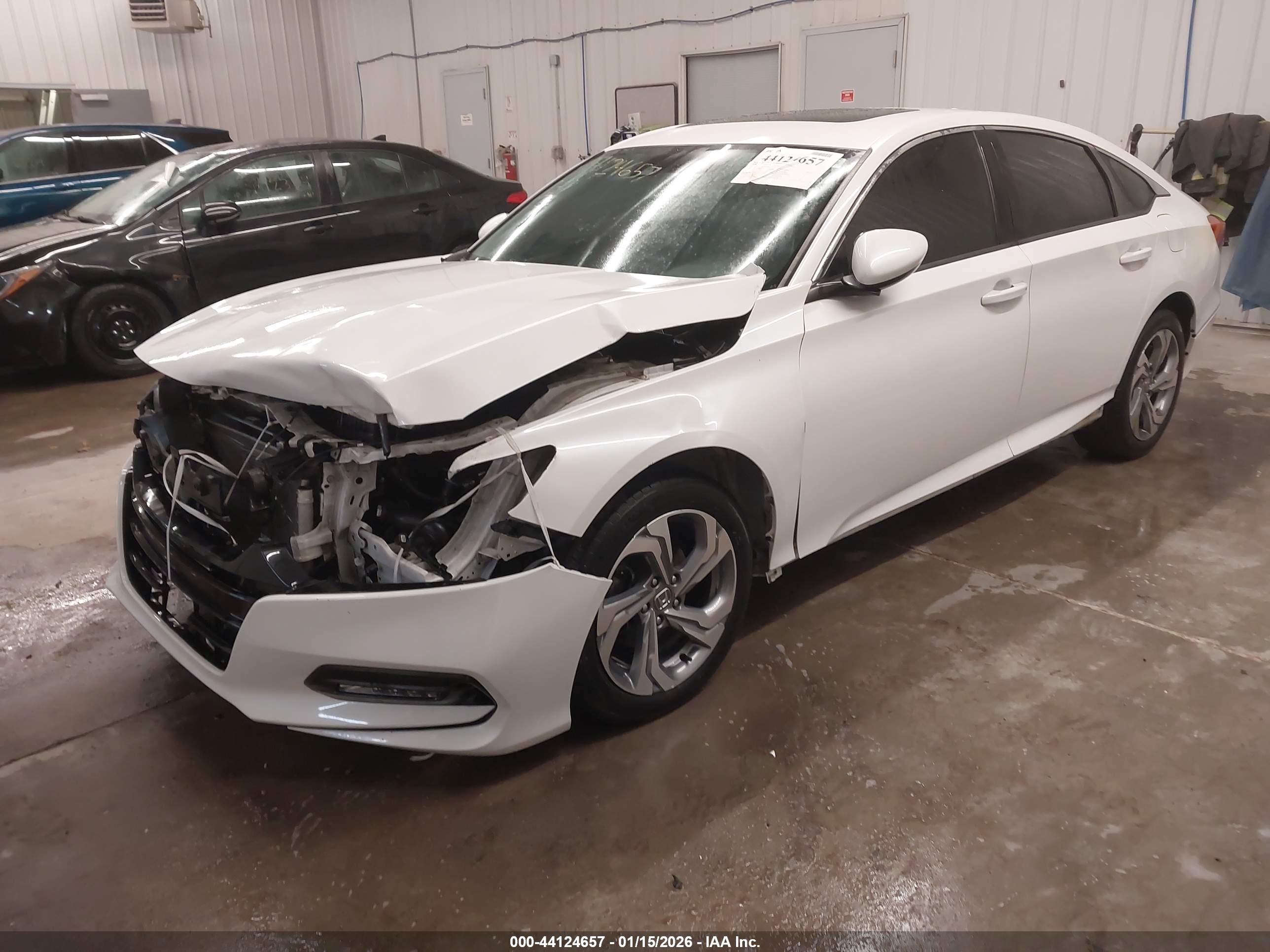HONDA ACCORD image 2