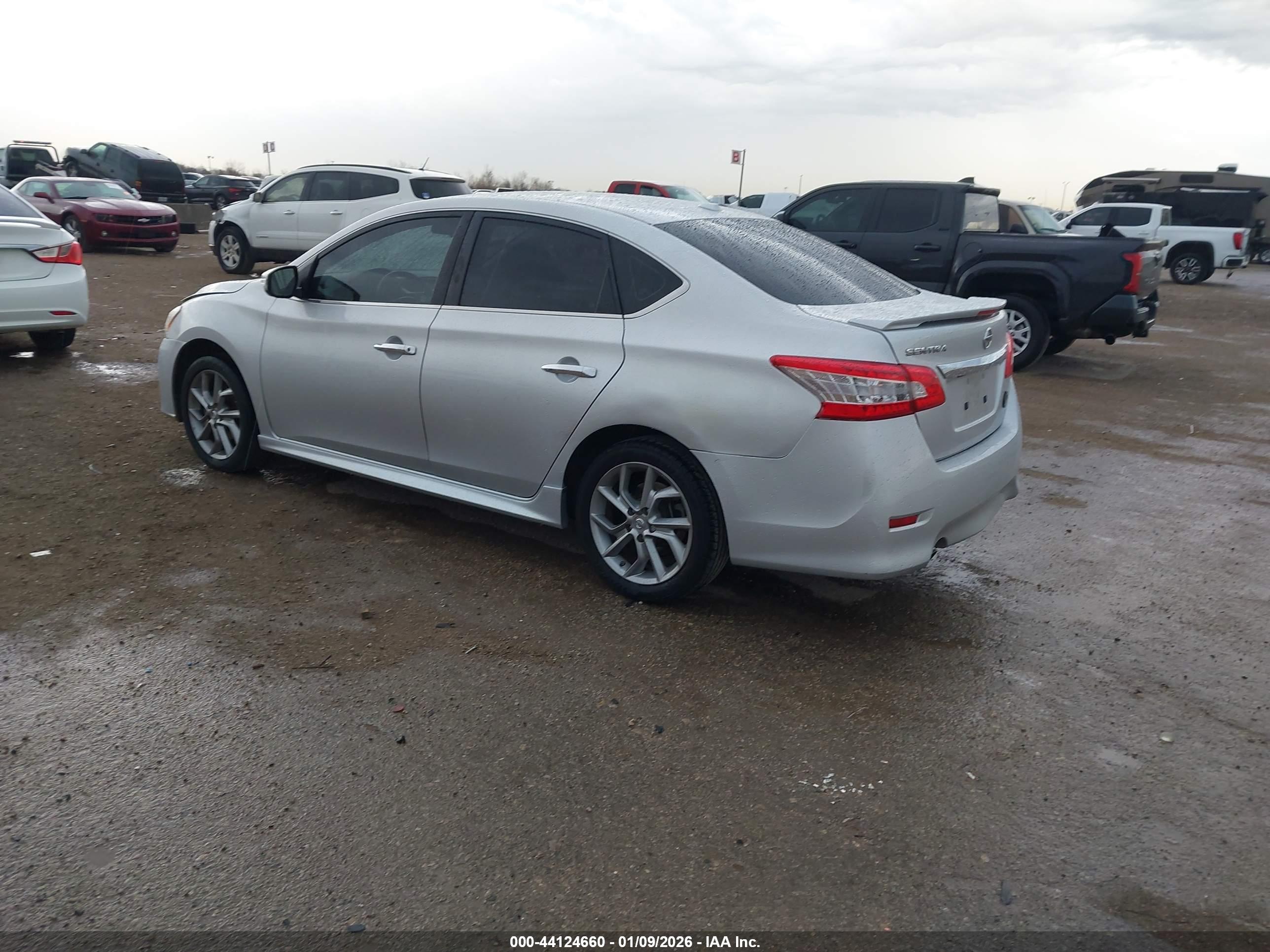 NISSAN SENTRA image 3