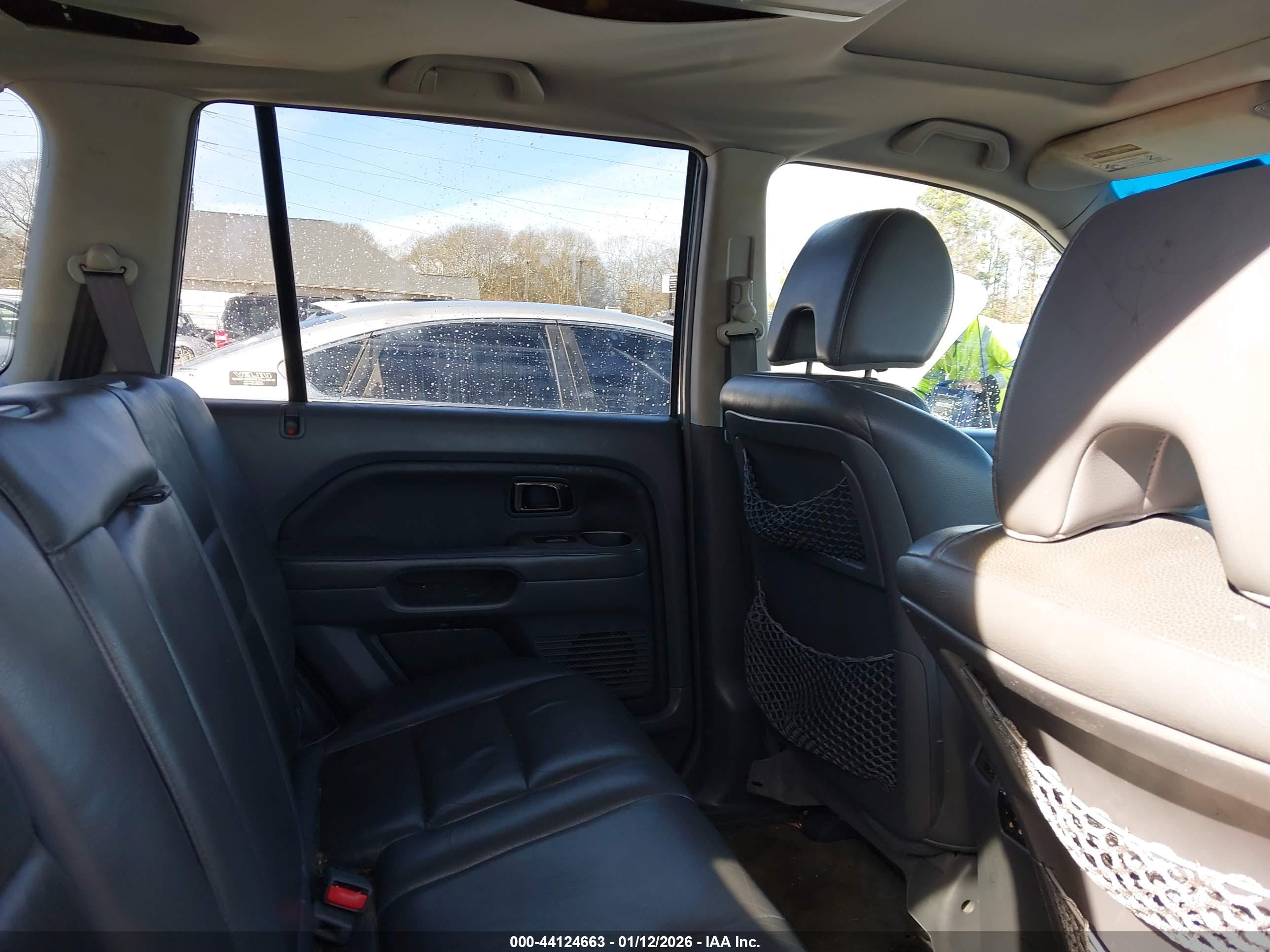 HONDA PILOT image 8